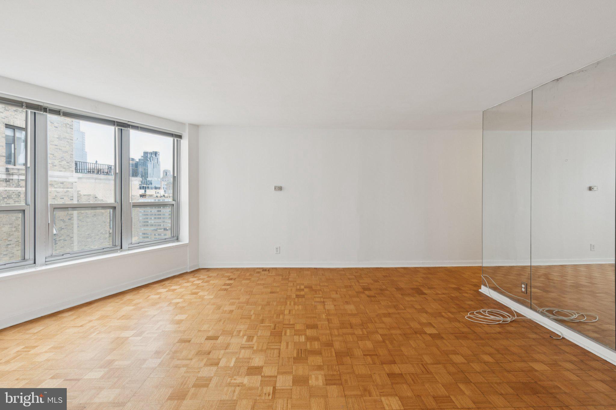 RITTENHOUSE SQUARE - Residential Lease