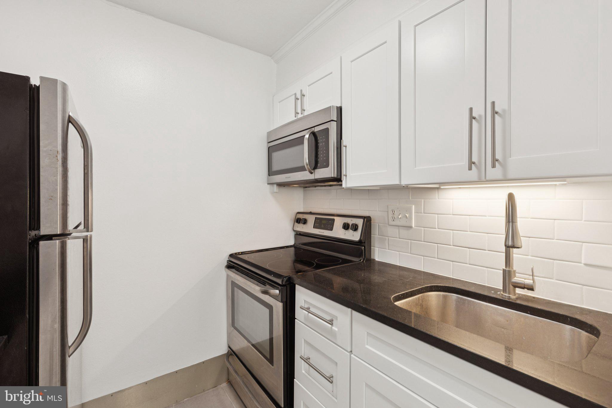 RITTENHOUSE SQUARE - Residential Lease