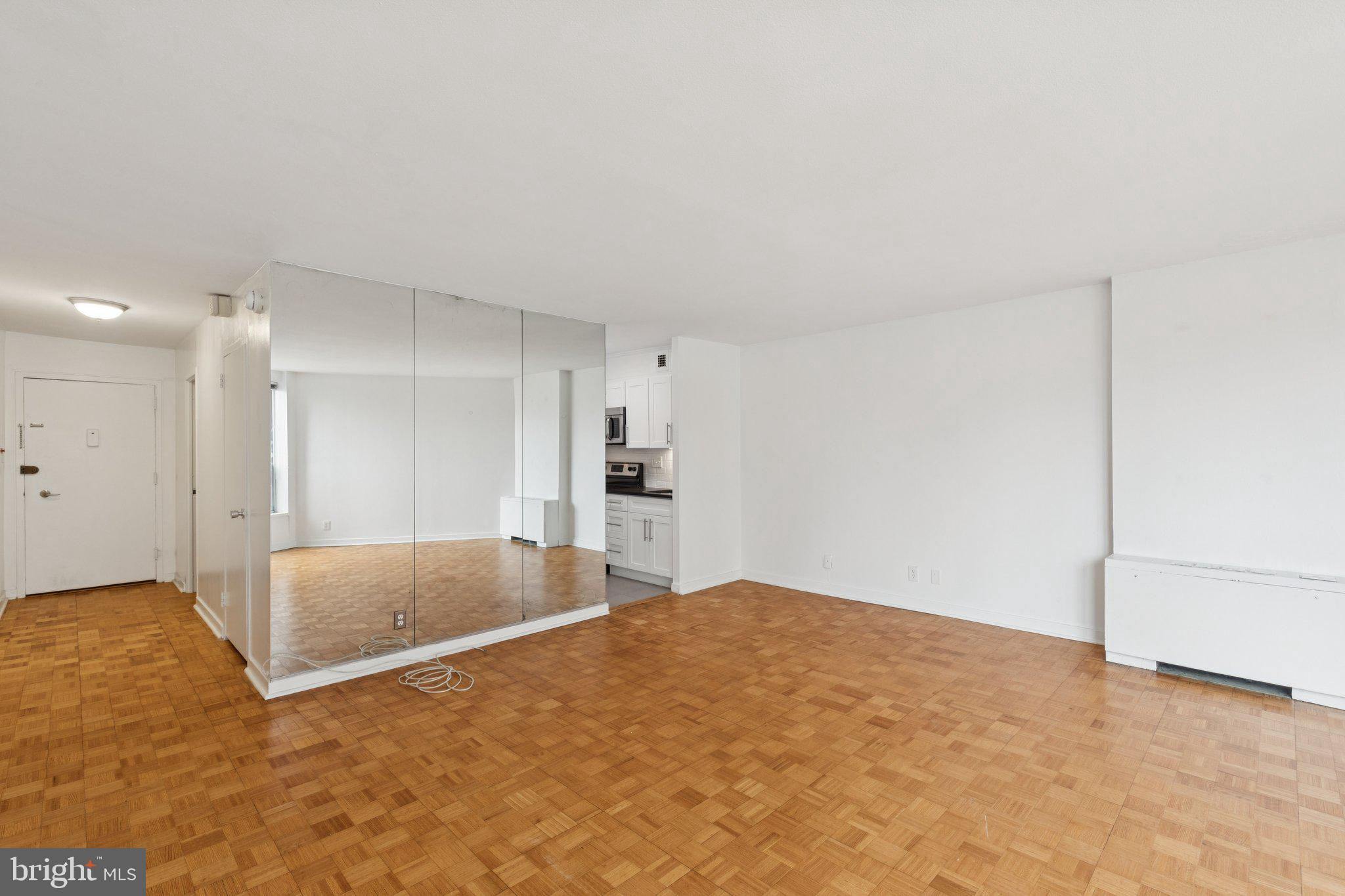 RITTENHOUSE SQUARE - Residential Lease