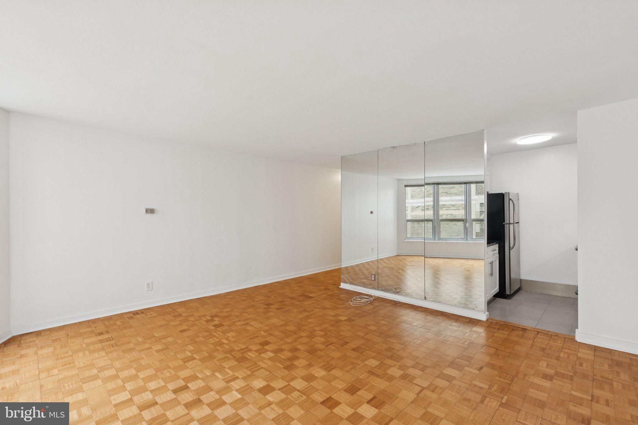 RITTENHOUSE SQUARE - Residential Lease