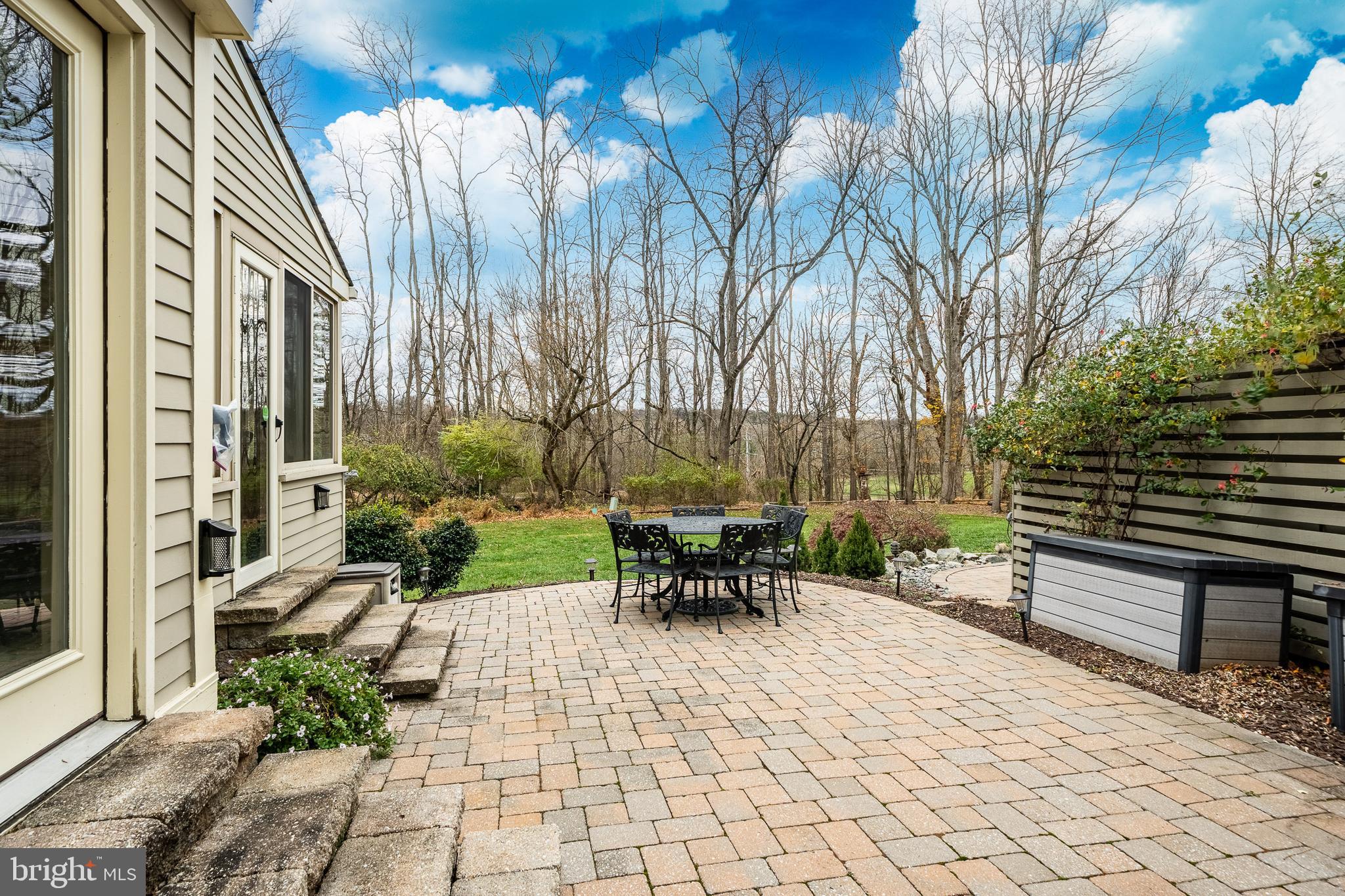 RADLEY RUN MEWS - Residential