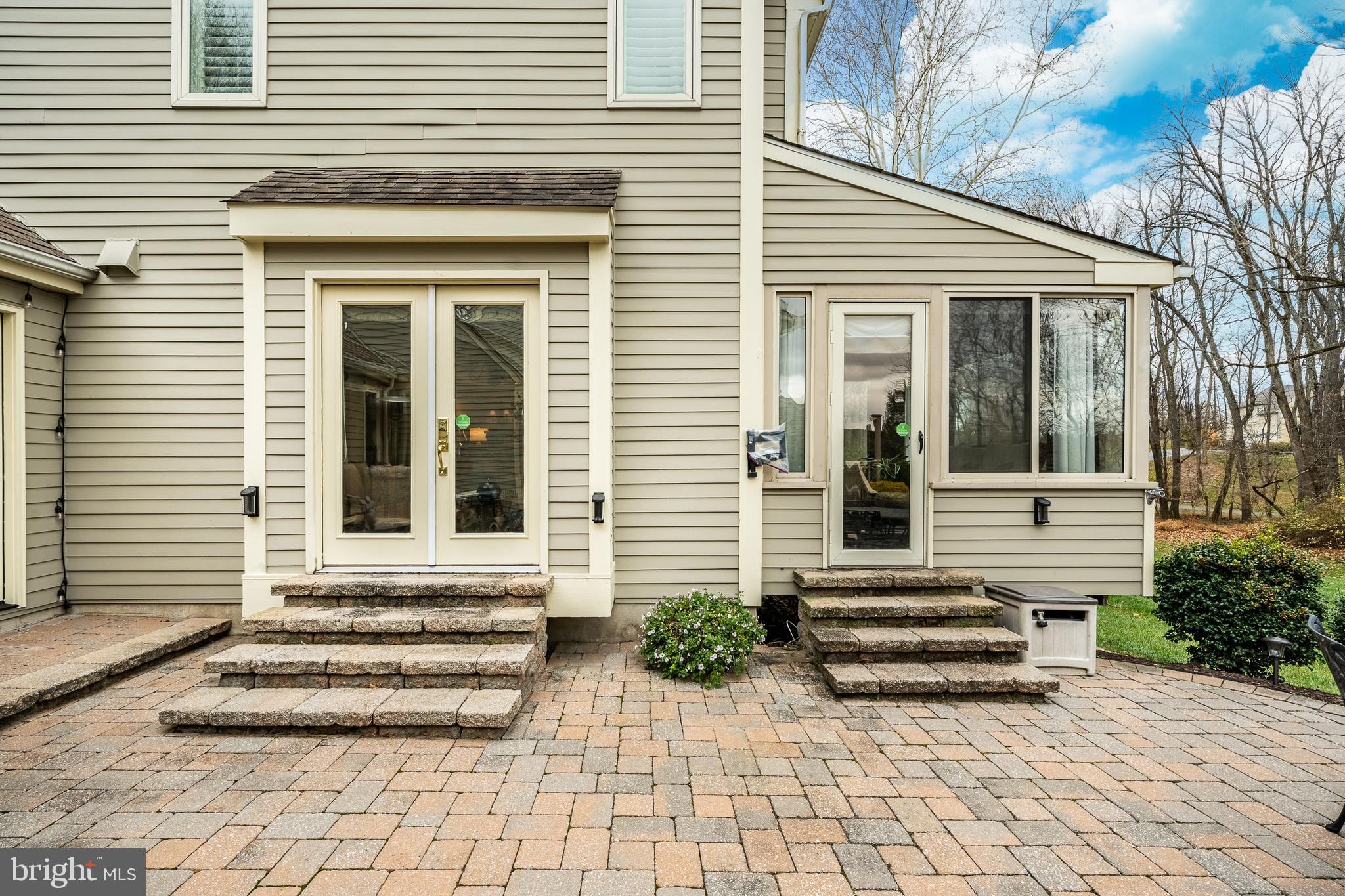 RADLEY RUN MEWS - Residential