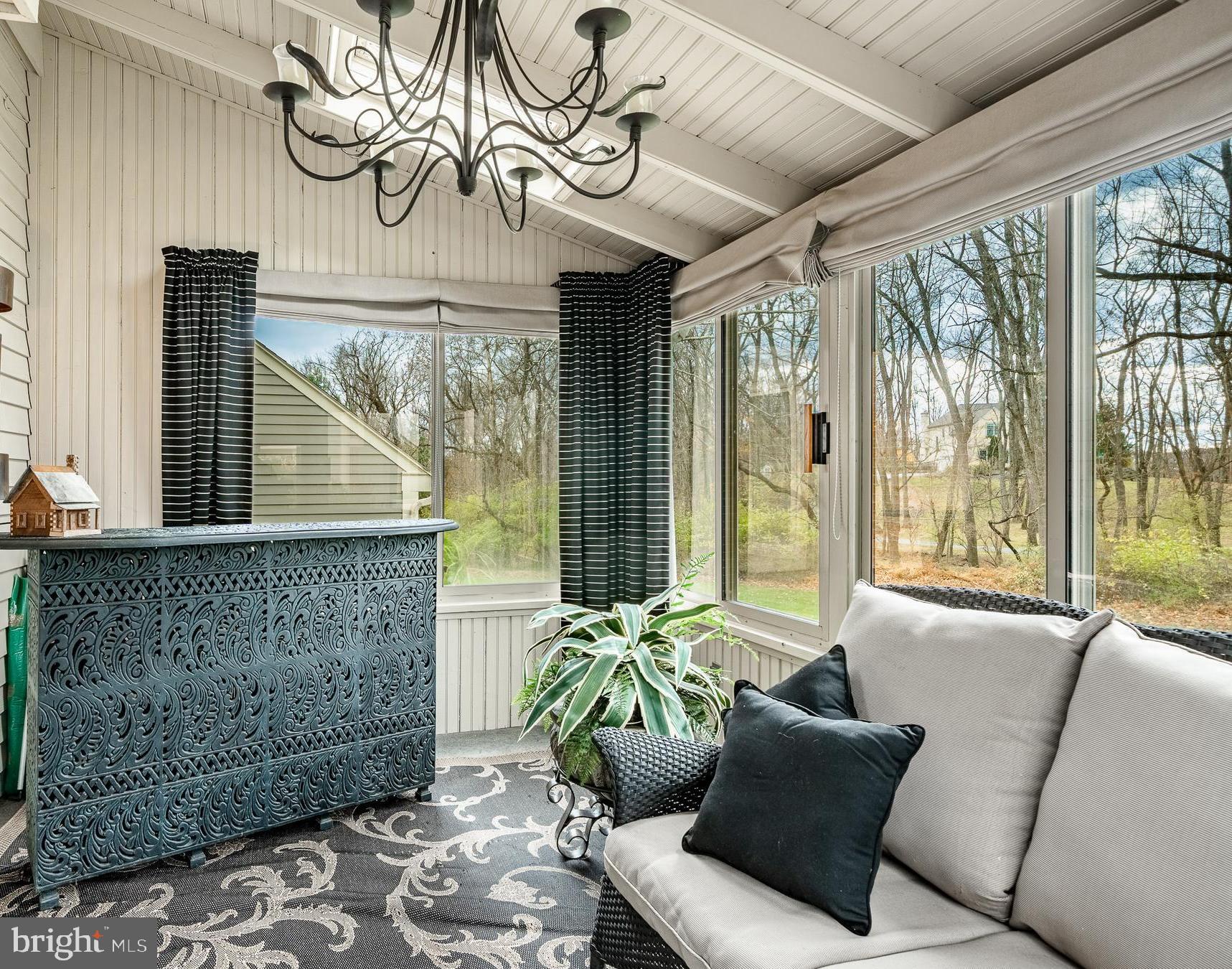 RADLEY RUN MEWS - Residential