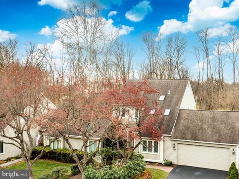 1125 MEWS LANE 16 WEST CHESTER PA 19382