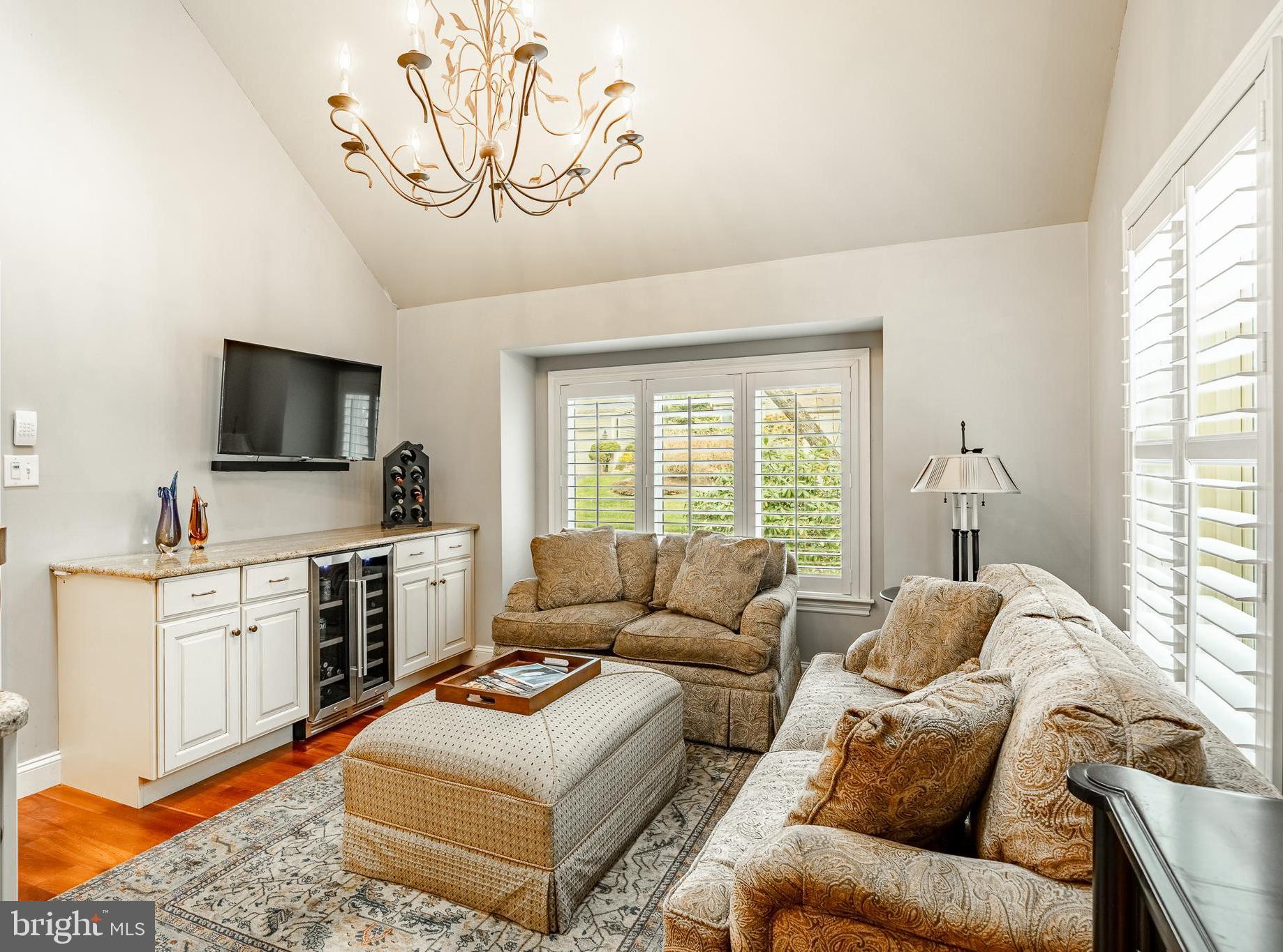 RADLEY RUN MEWS - Residential