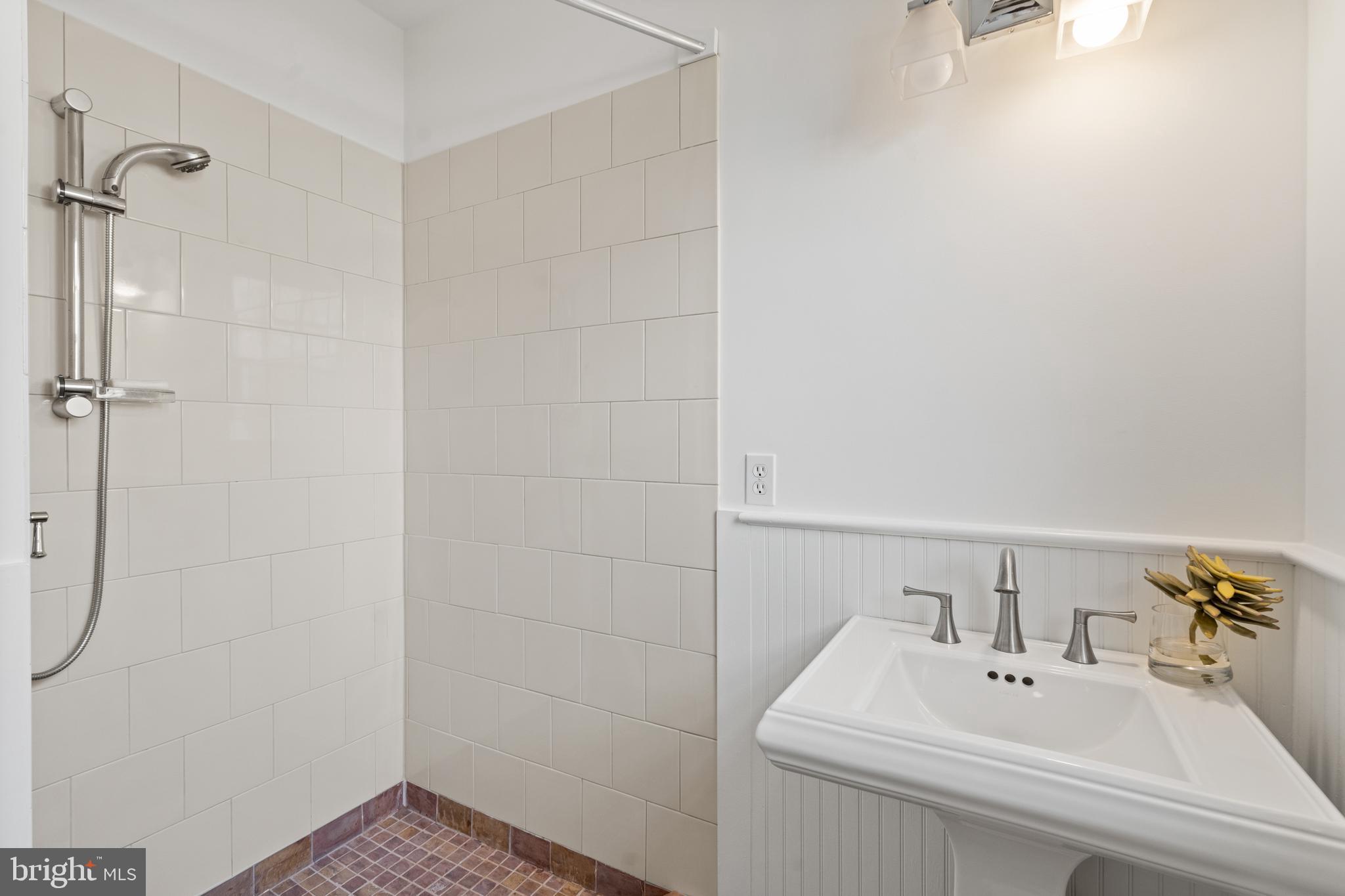 WEST CHEVY CHASE HEIGHTS - Residential