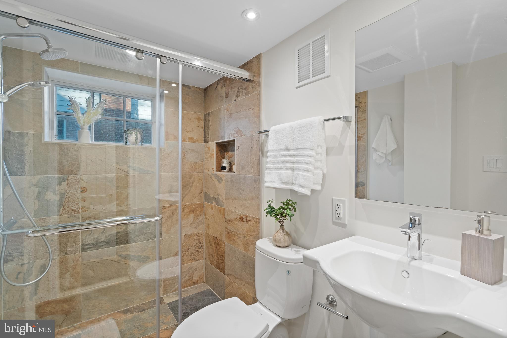 WEST CHEVY CHASE HEIGHTS - Residential