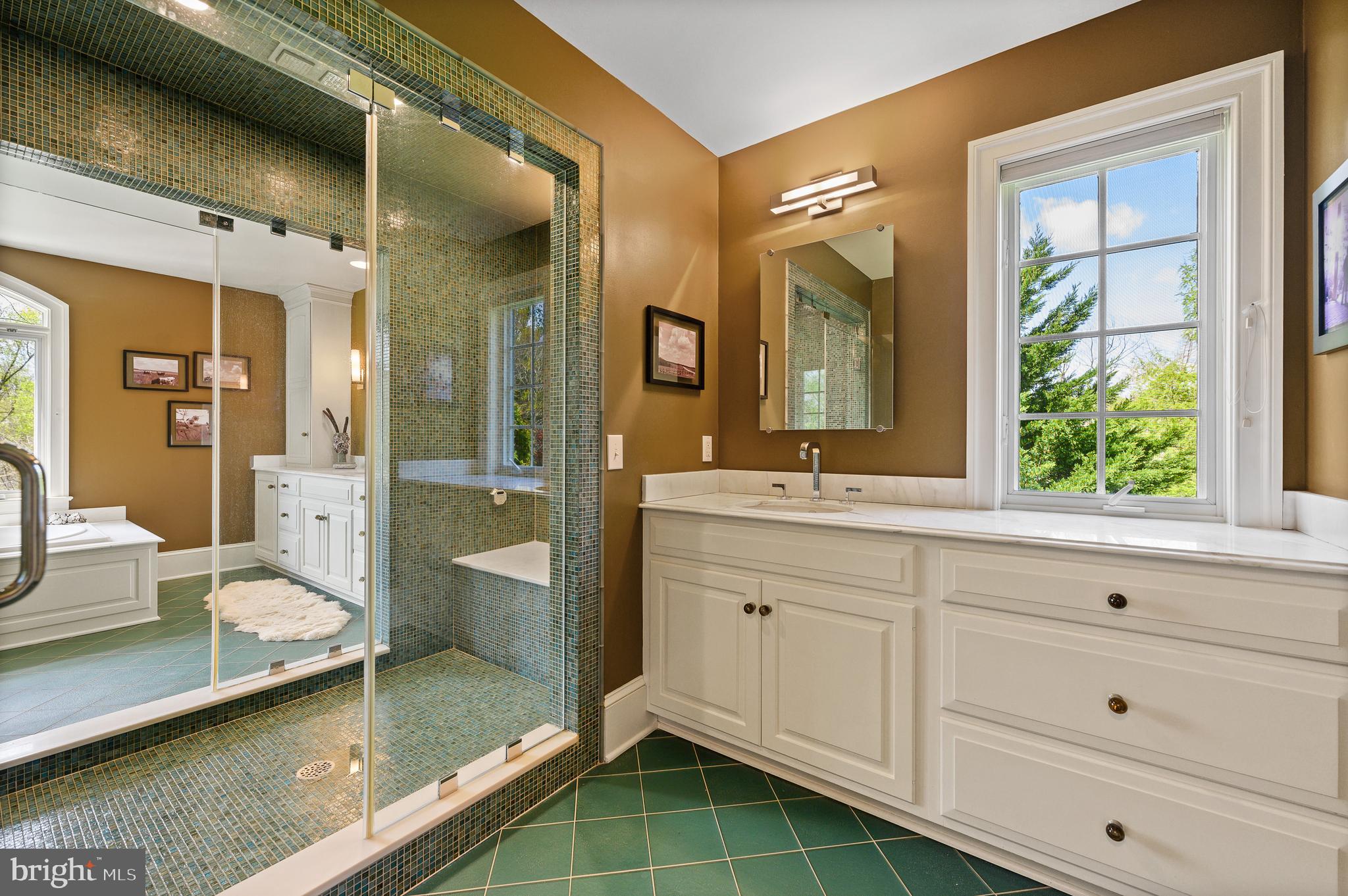 BROOKE FARM - Residential