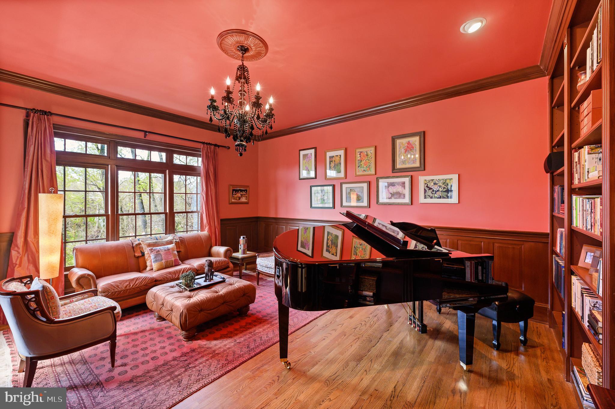 BROOKE FARM - Residential