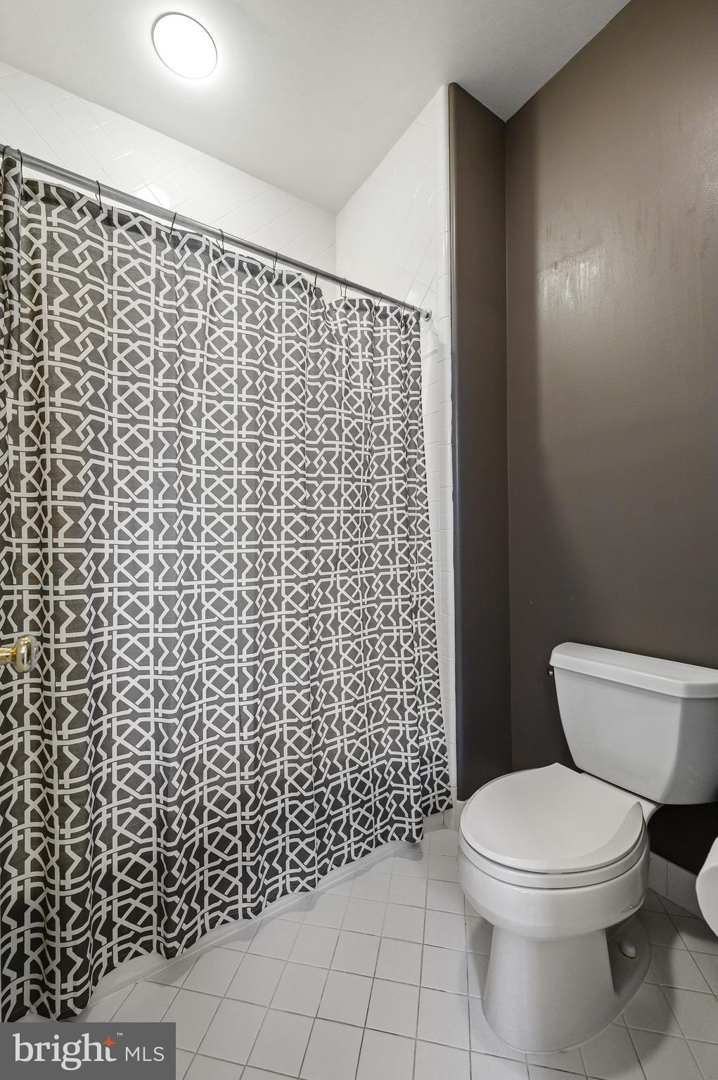 BROOKE FARM - Residential