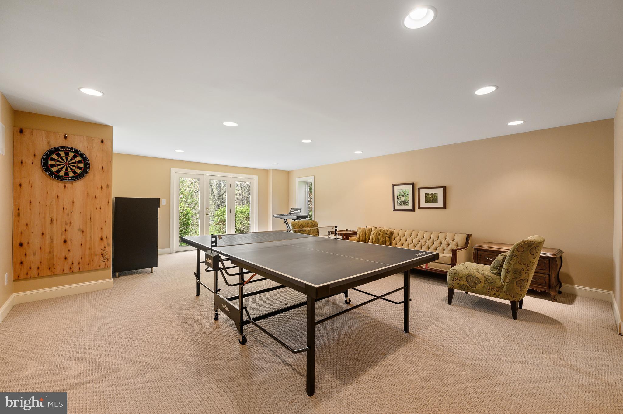 BROOKE FARM - Residential