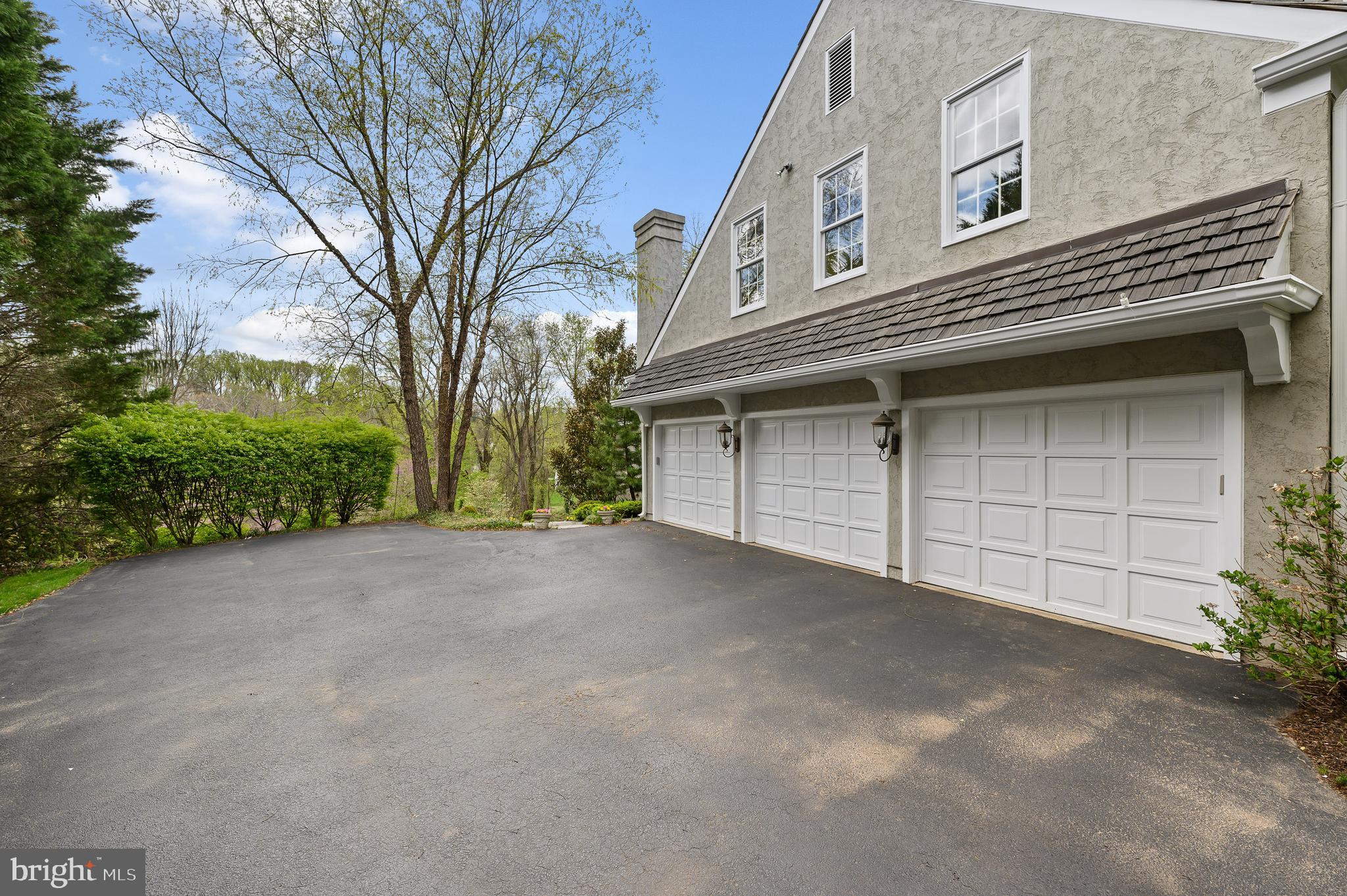 BROOKE FARM - Residential