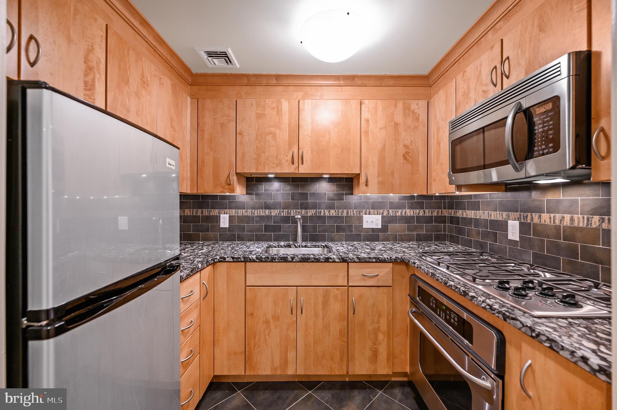 BROOKE FARM - Residential