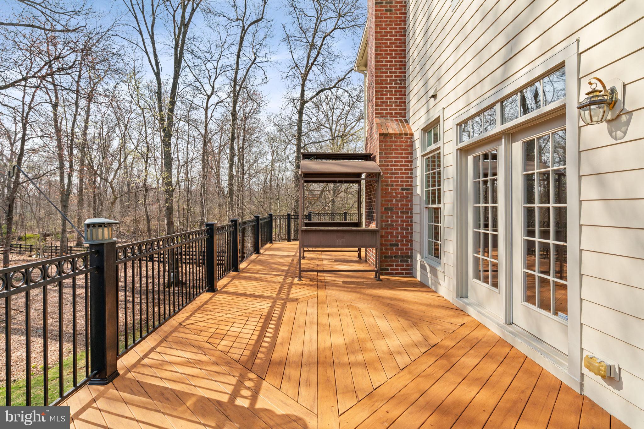 GOOSE CREEK BEND - Residential