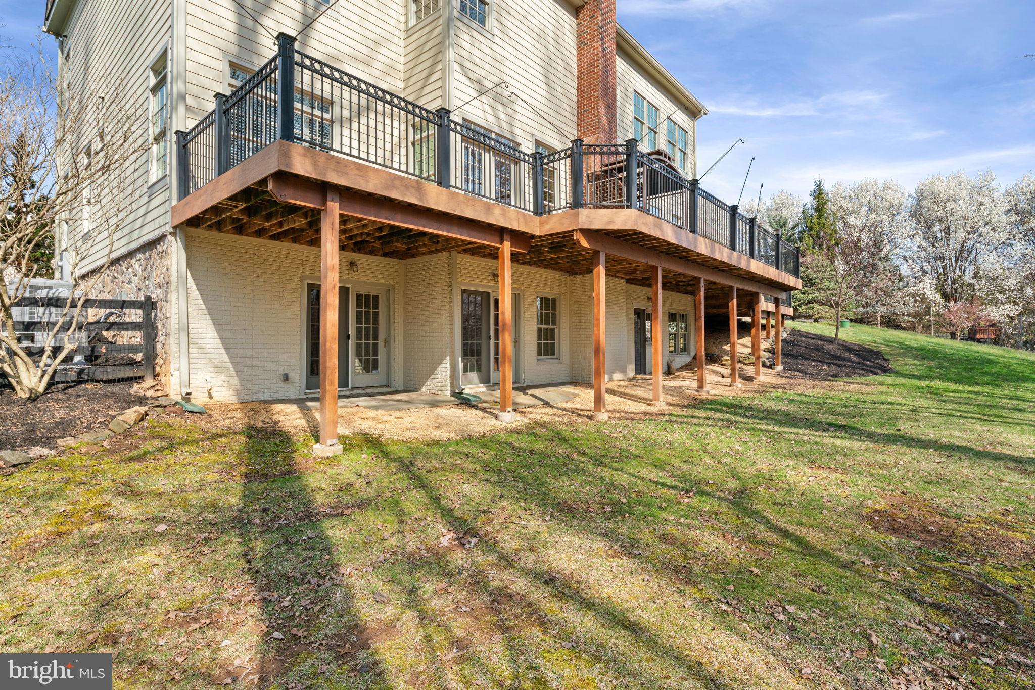 GOOSE CREEK BEND - Residential