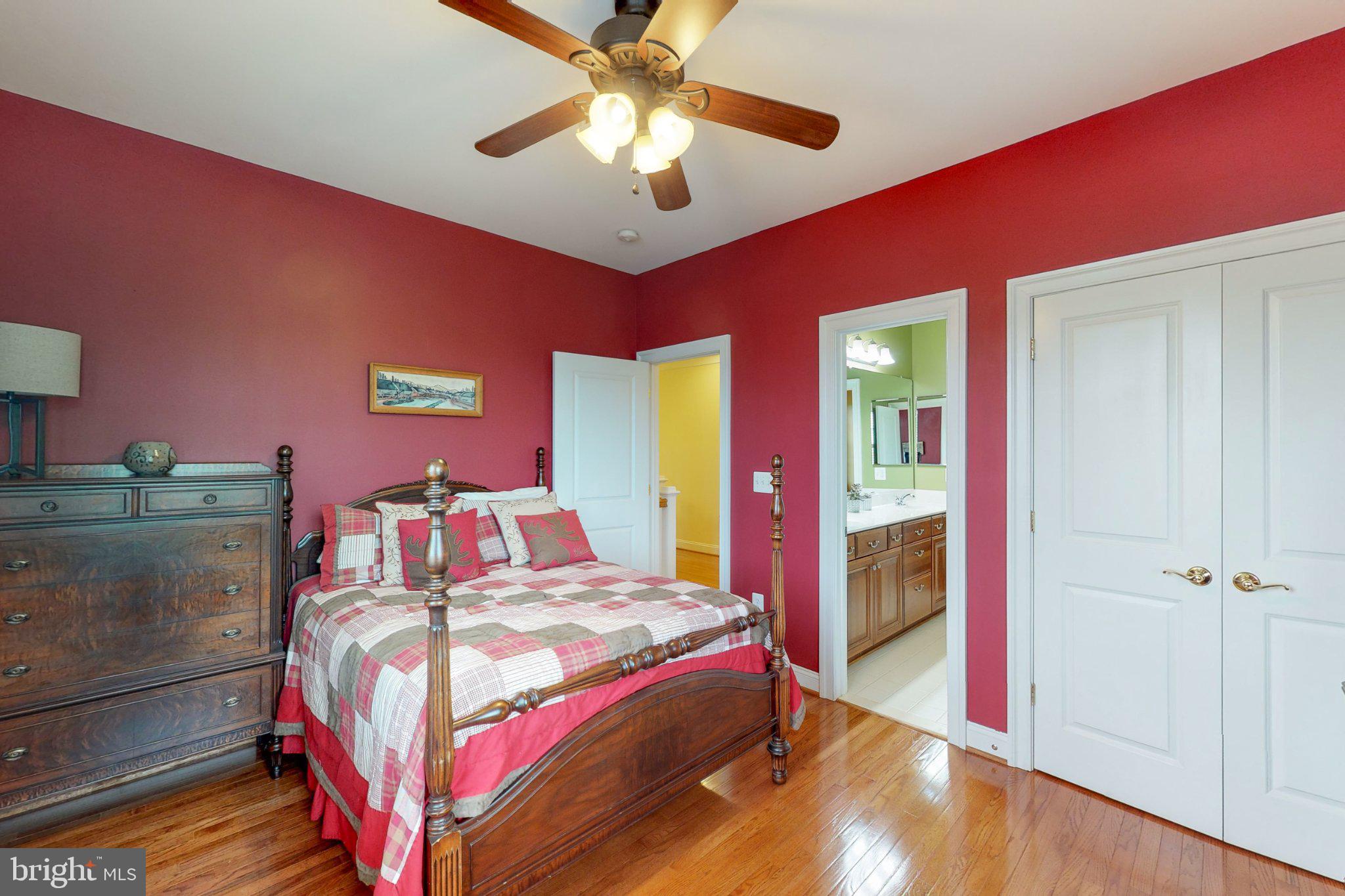 GOOSE CREEK BEND - Residential