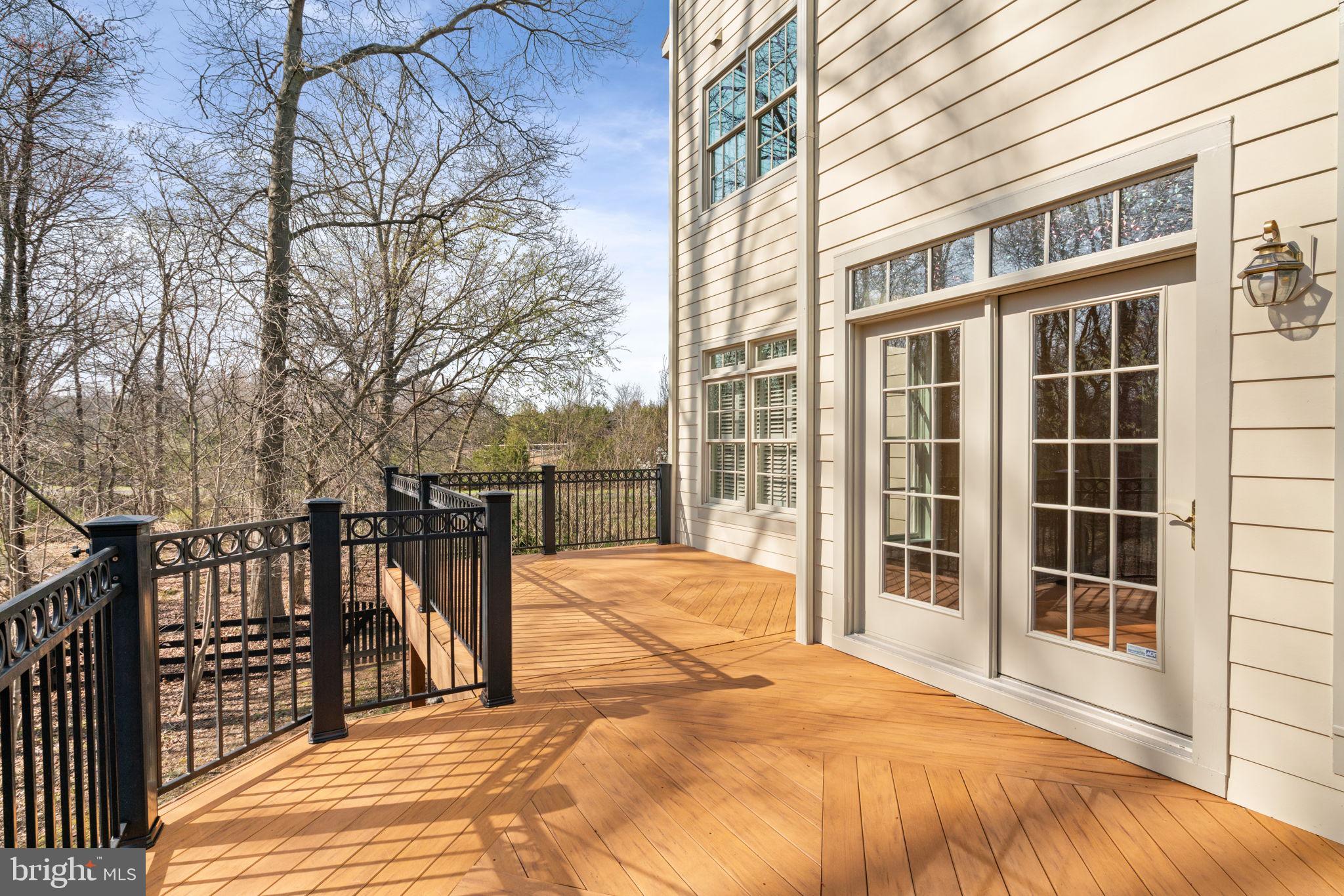 GOOSE CREEK BEND - Residential