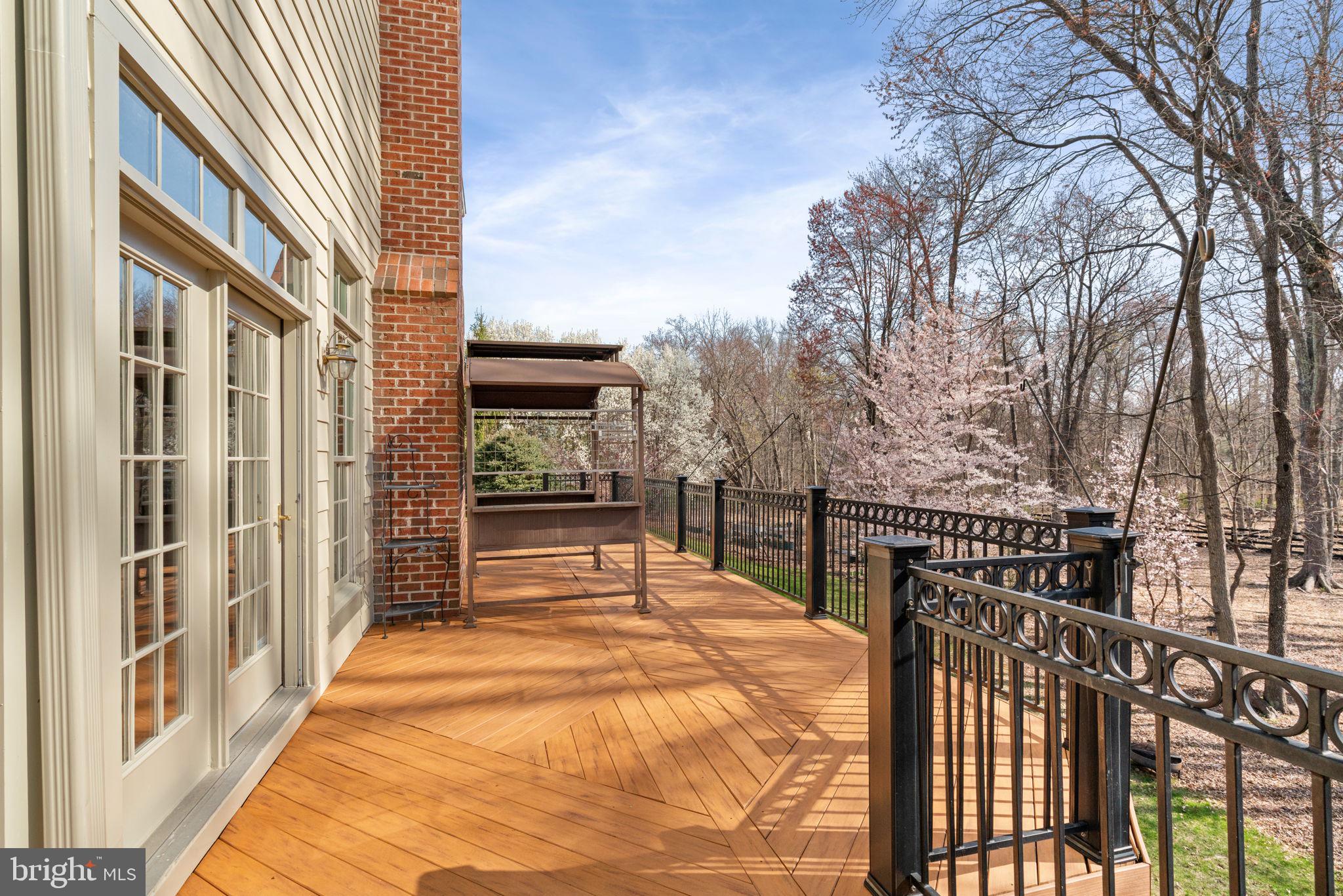 GOOSE CREEK BEND - Residential