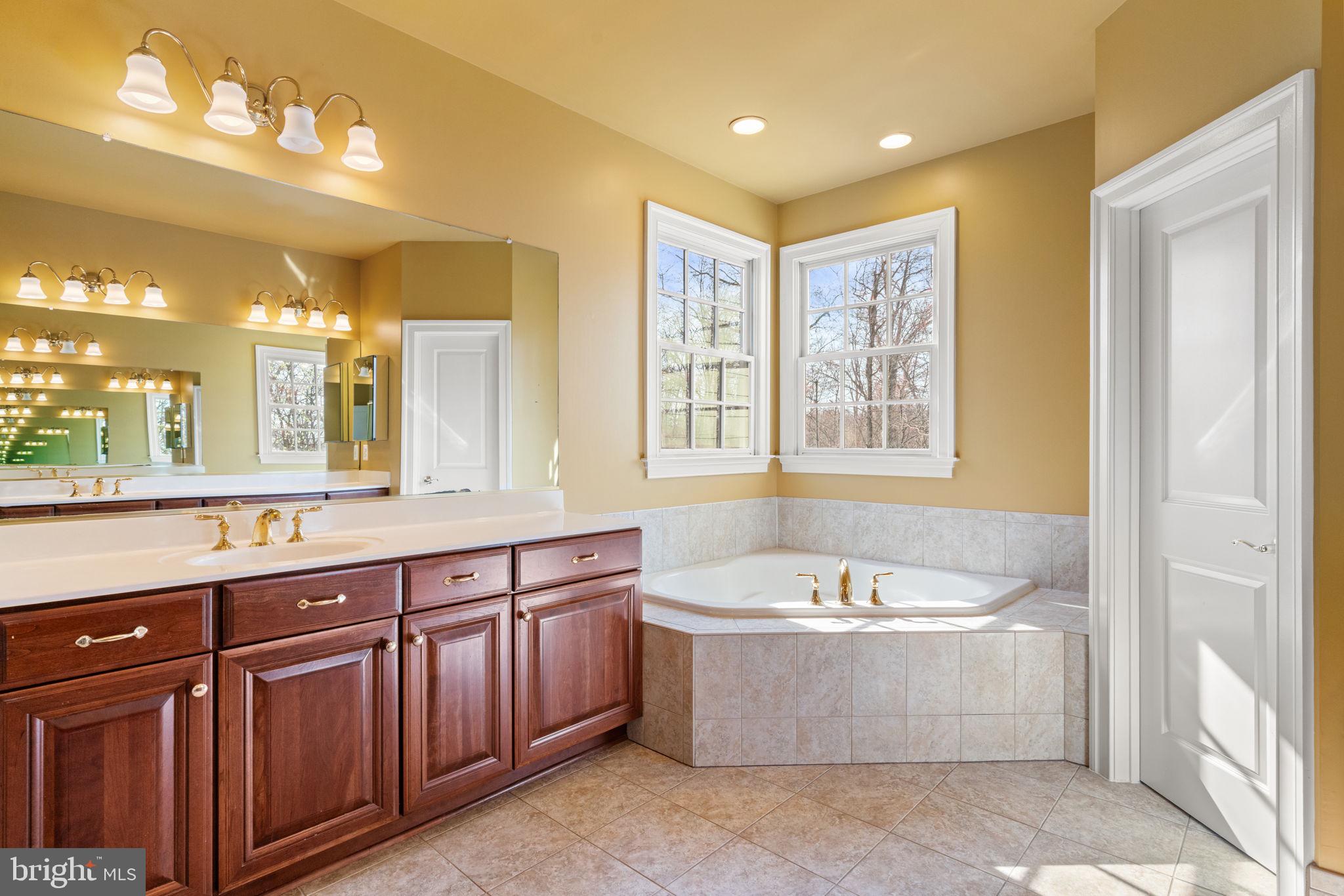 GOOSE CREEK BEND - Residential