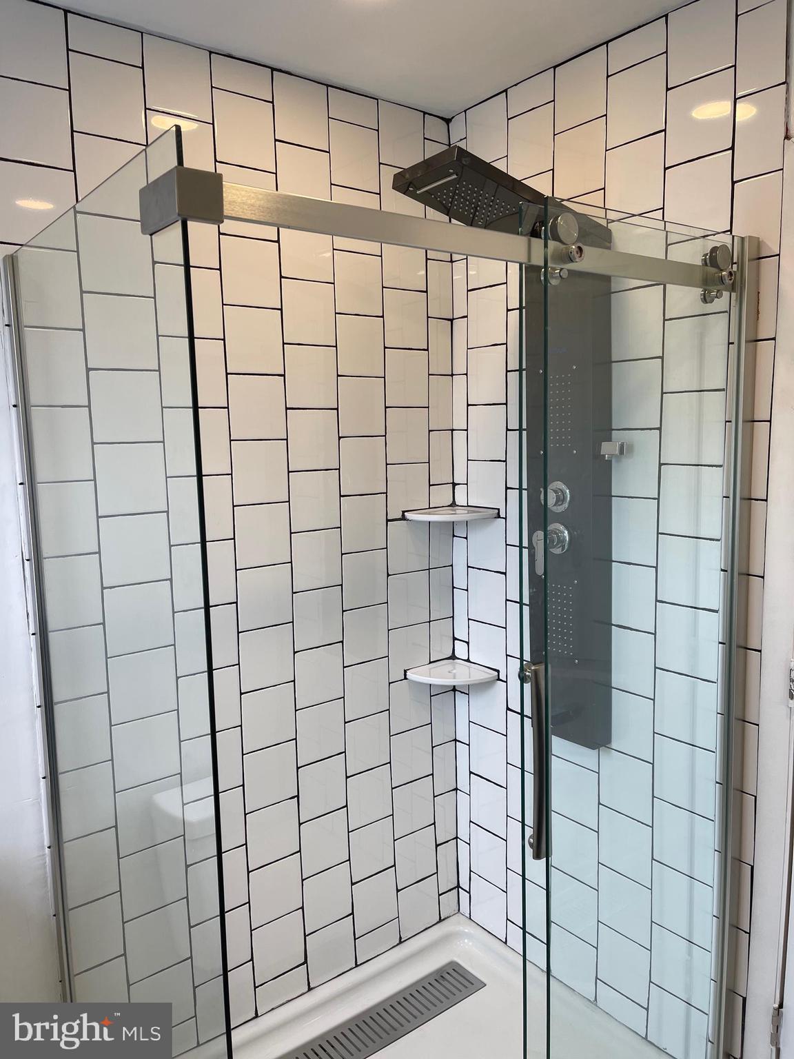 PHILADELPHIA - Residential Lease