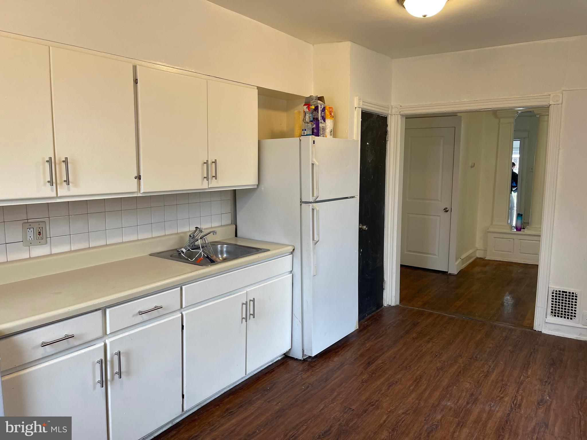 PHILADELPHIA - Residential Lease