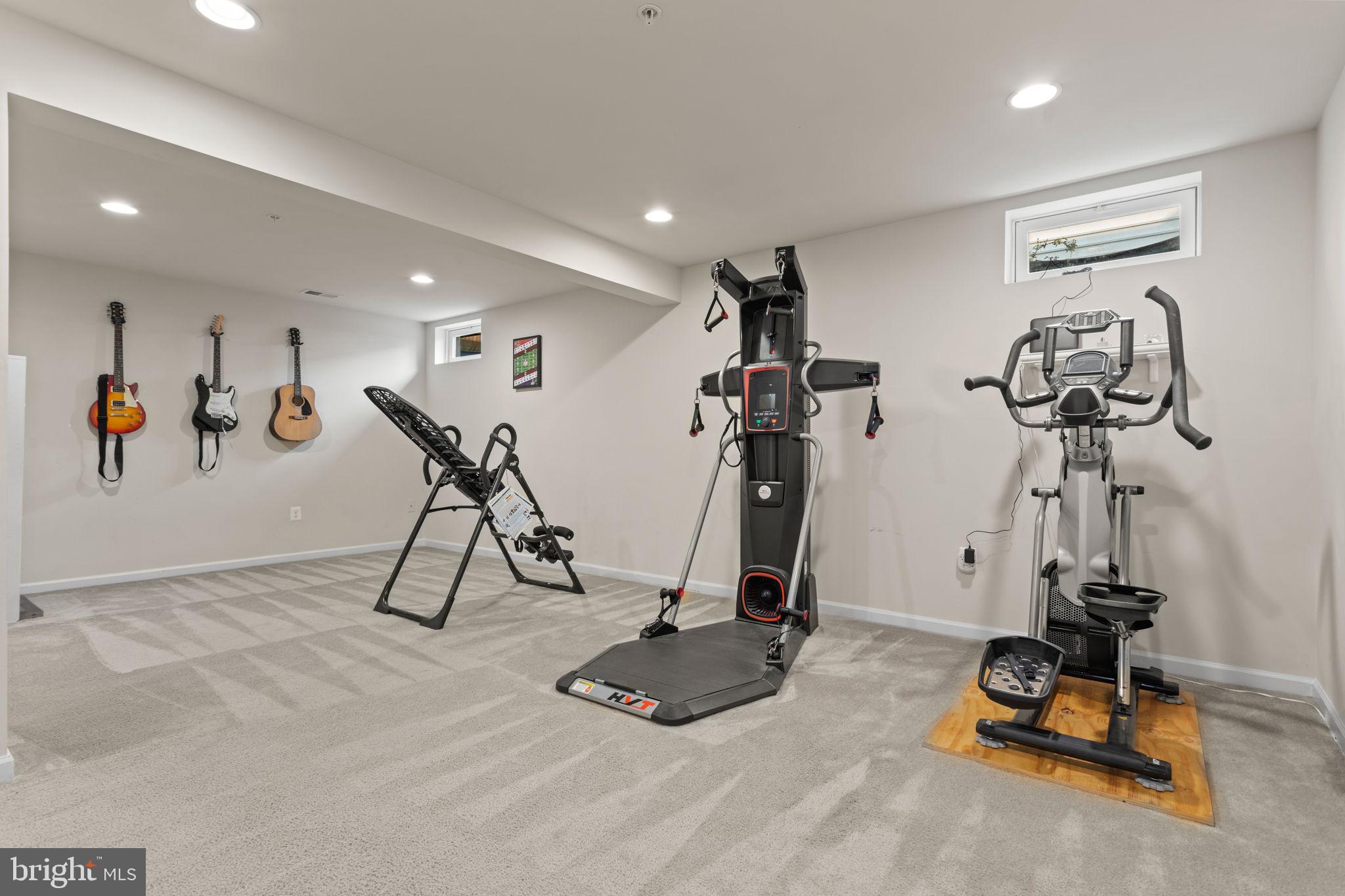 VILLAGES OF URBANA - Residential