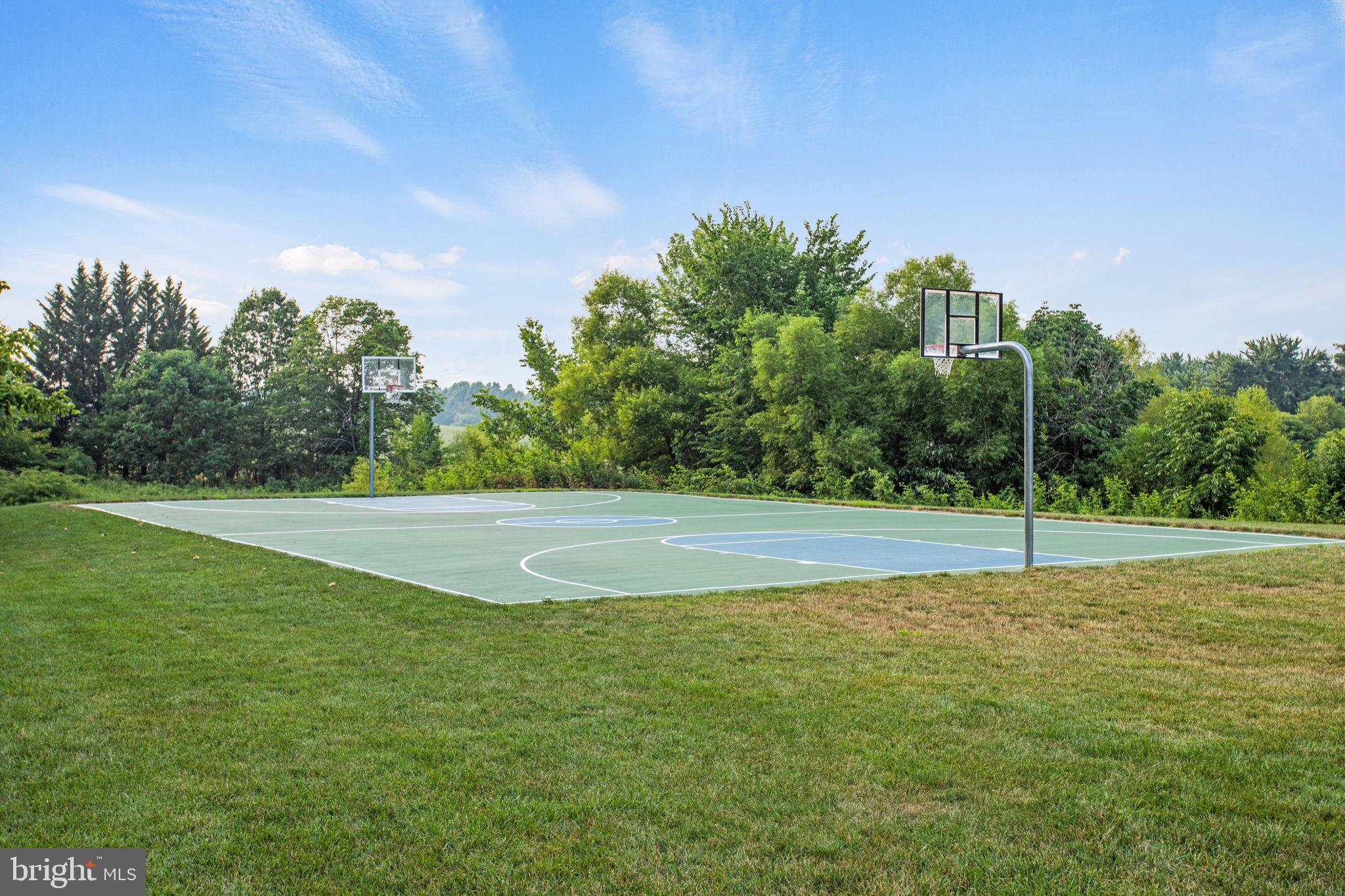 VILLAGES OF URBANA - Residential