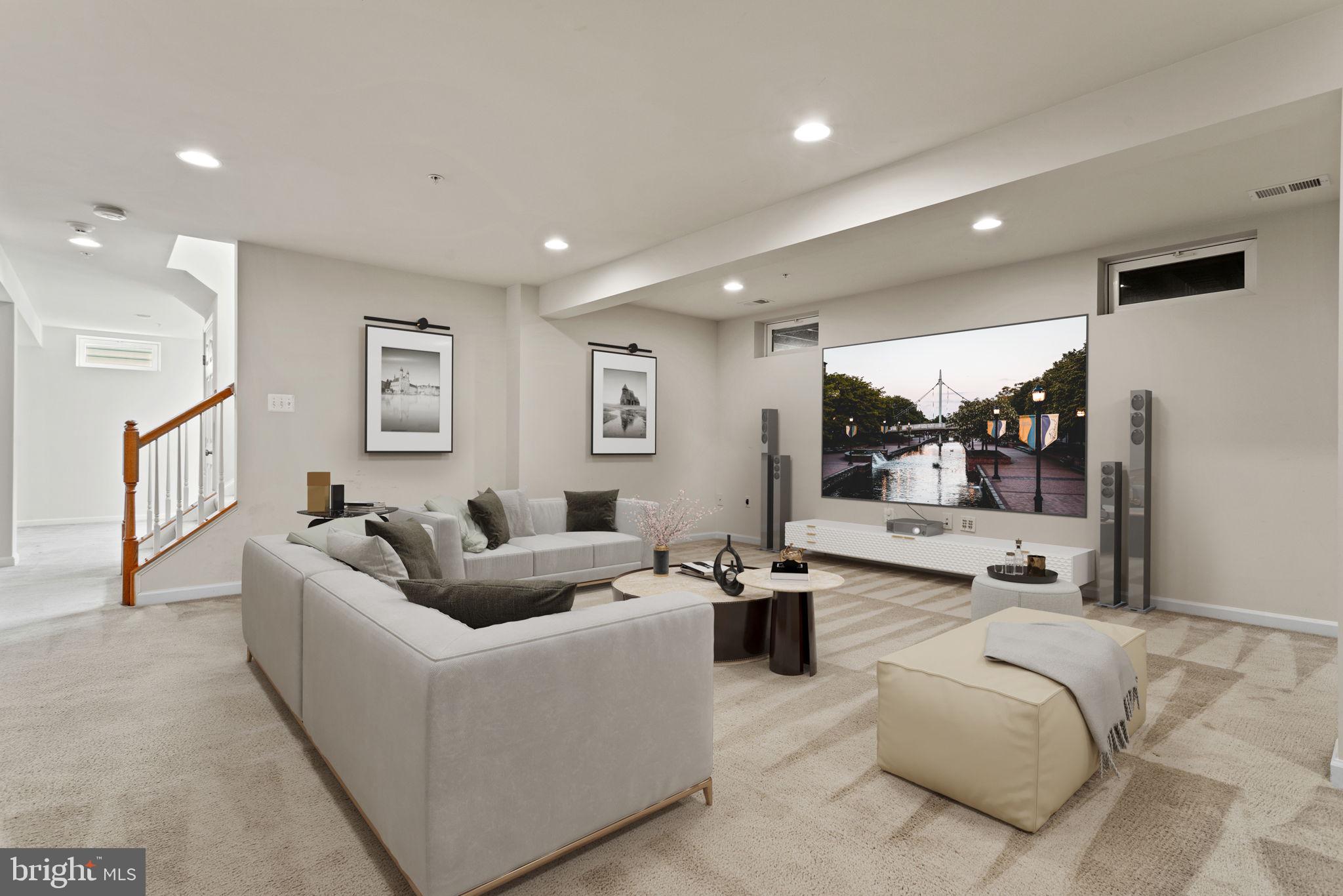 VILLAGES OF URBANA - Residential