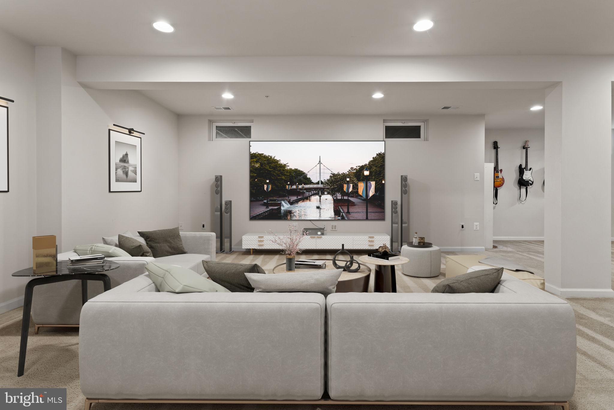 VILLAGES OF URBANA - Residential