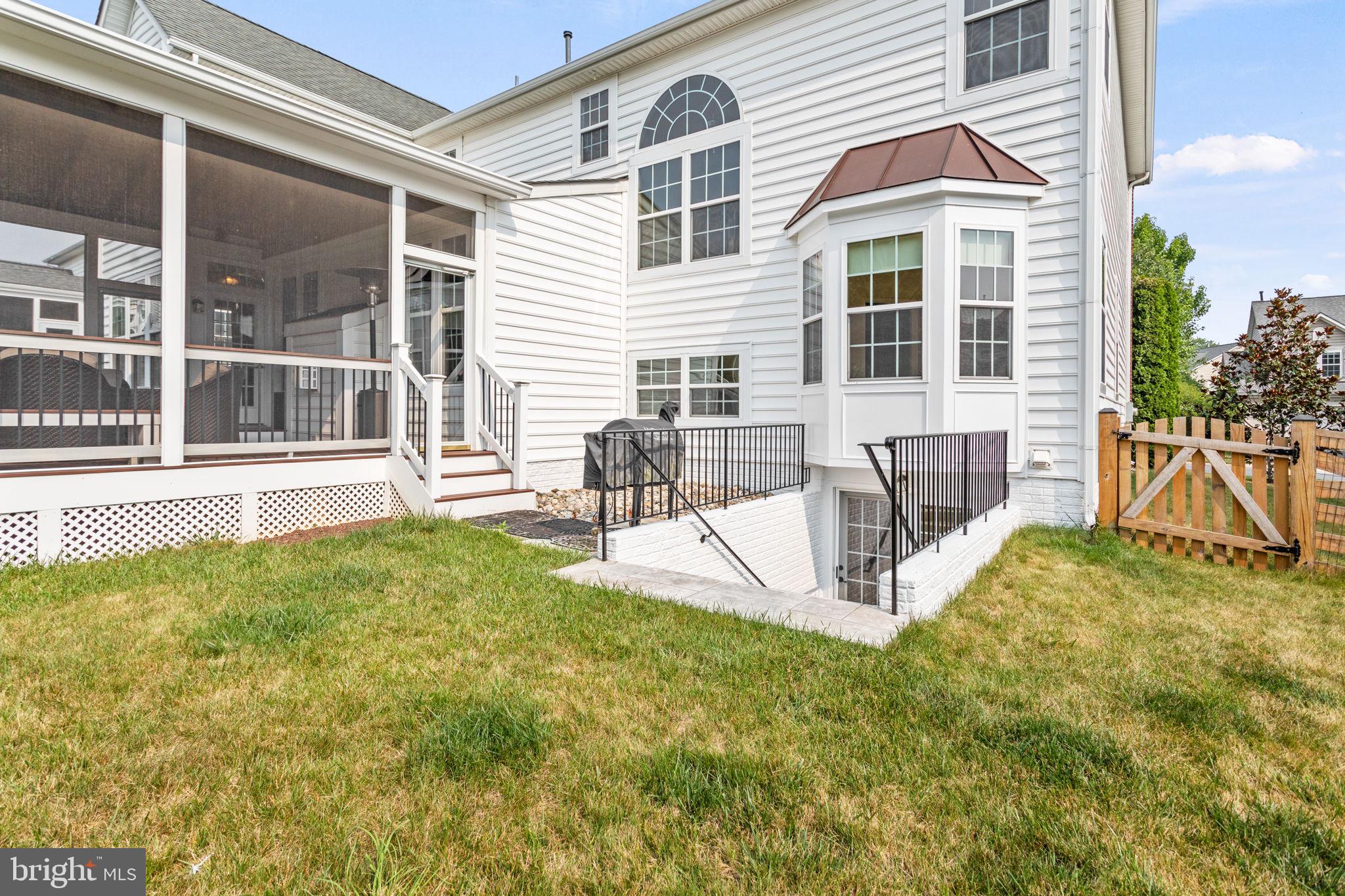 VILLAGES OF URBANA - Residential