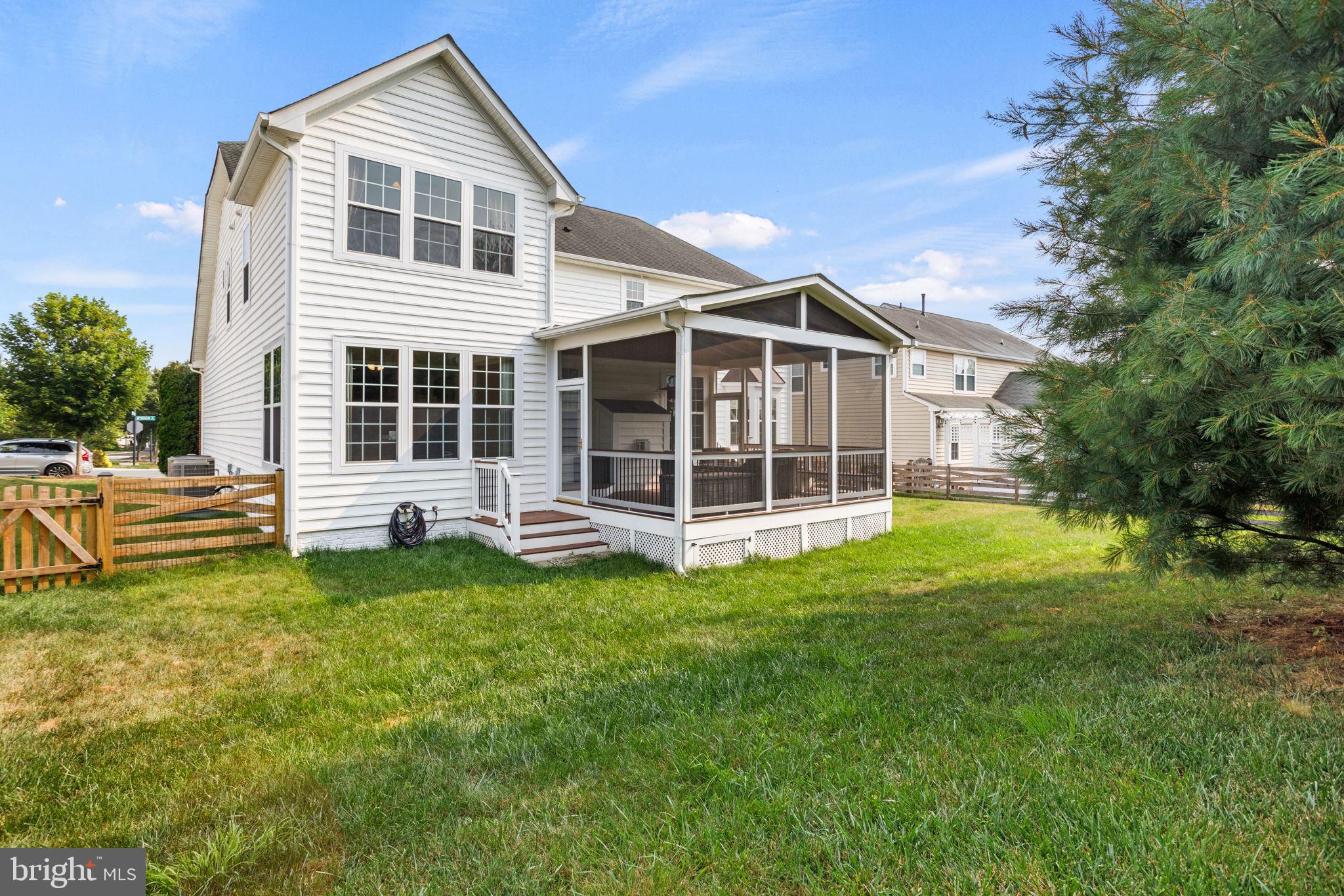 VILLAGES OF URBANA - Residential