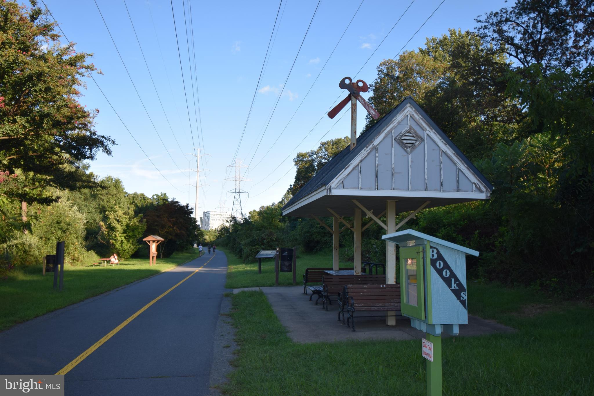 BOSTON RIDGE - Residential Lease