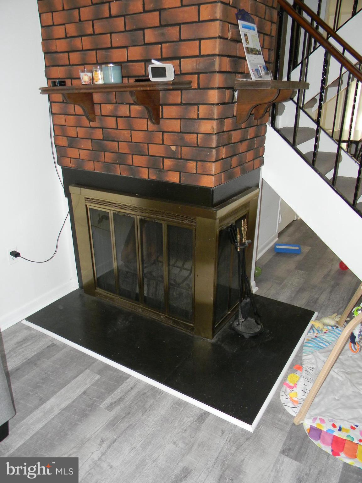 BOSTON RIDGE - Residential Lease