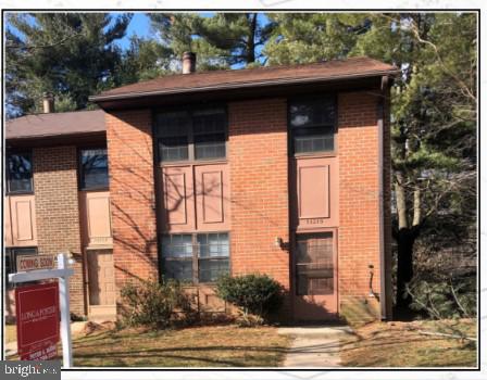 Great location close to Metro. Renovated 2 level brick end unit with updated kitchen, laminate flooring on main level, and carpet on the bedroom level. Located in Boston Ridge Cluster close to neighborhood pools and W&OD walking paths. Wiehle Ave Metro Station less than one mile. 3 Bedrooms with 2 Full Baths and half bath on first floor. Wood burning fireplace in family room on the main level. Master bedroom with walk-in closet and renovated master bath. Stainless steel Kitchen Appliances. Separate laundry utility room off kitchen. Sliding glass door from dining room leads to private backyard for cookouts. Lots of unassigned parking spaces. Just minutes to Reston tennis courts, tot lots, and over 50 miles of trails. South Lakes shopping center, Reston Town Center and Lake Anne farmers market from spring to fall. No Pets - Shown only by appointment