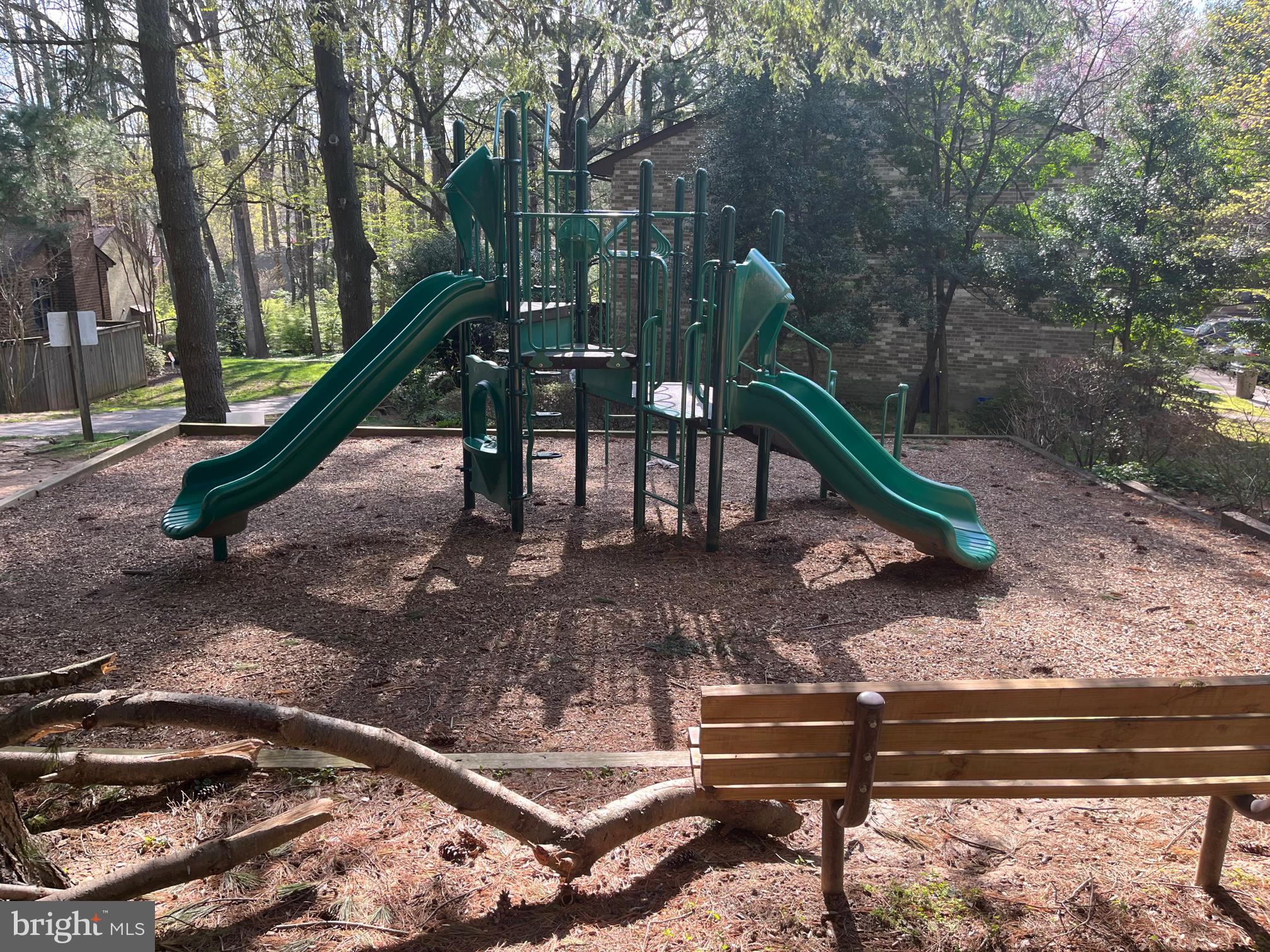 BOSTON RIDGE - Residential Lease