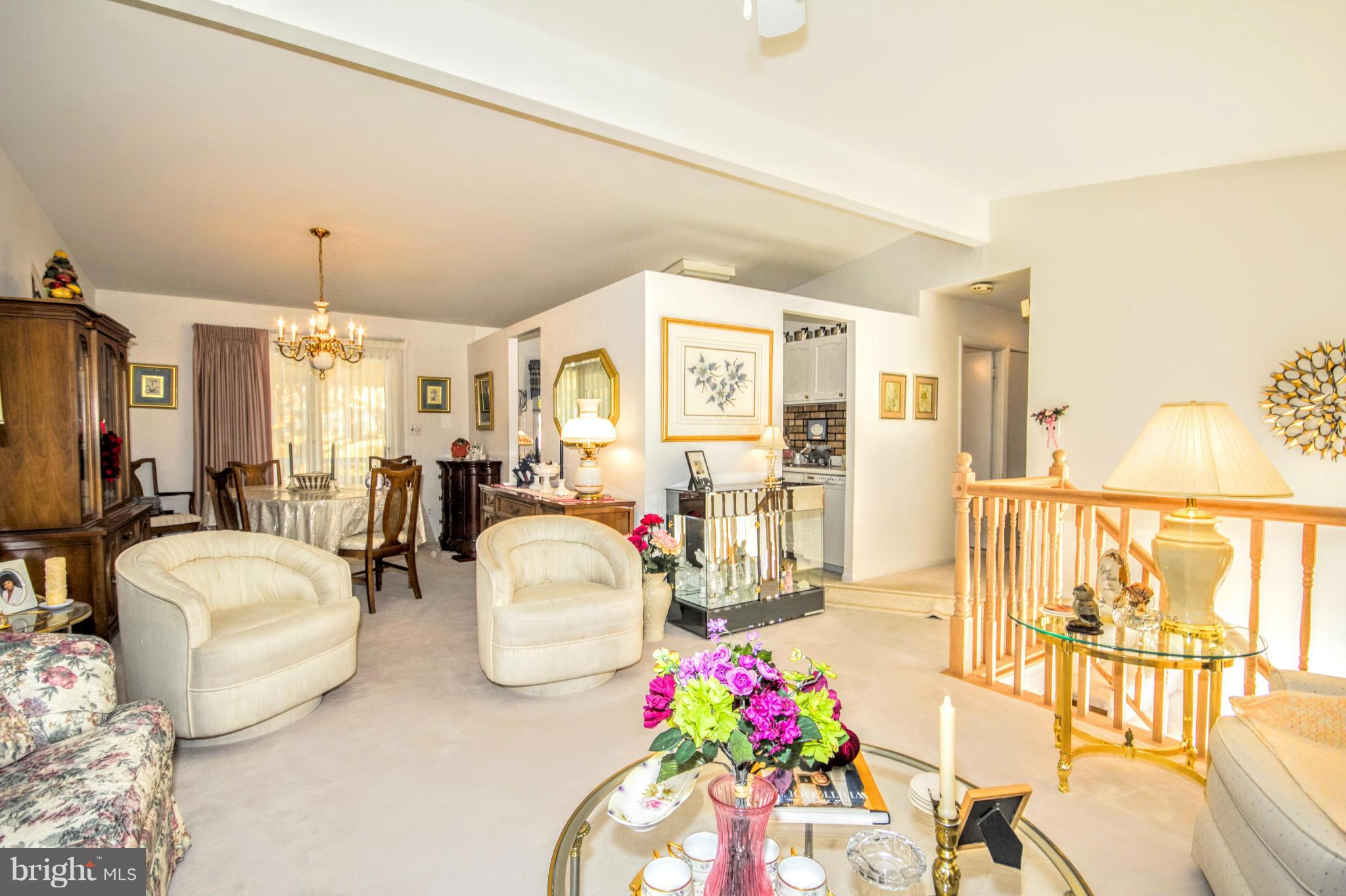 KINGS POINT - Residential