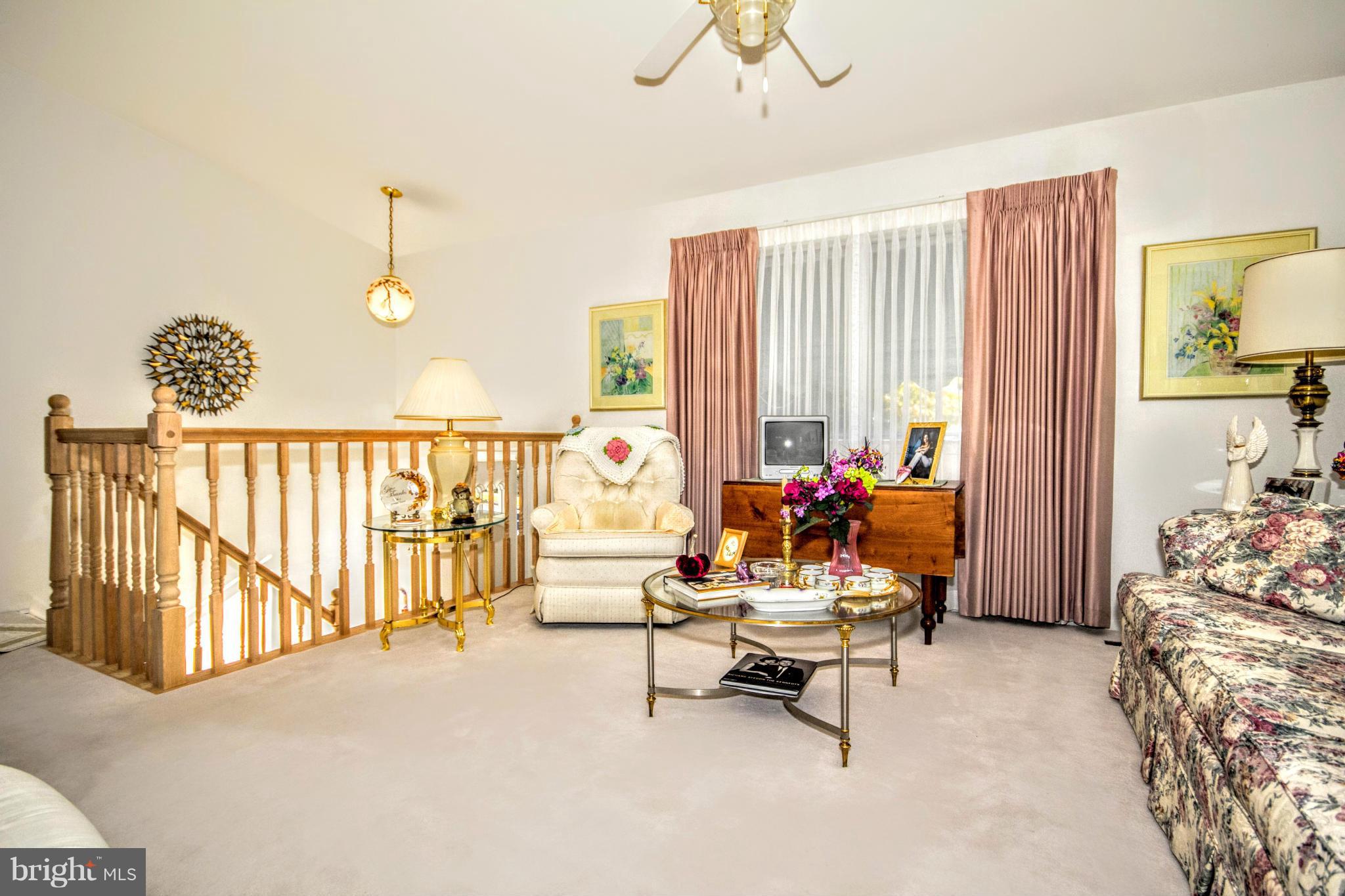 KINGS POINT - Residential