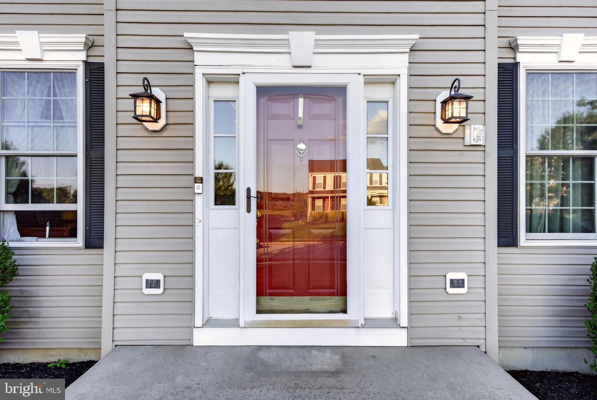 26 KINGSBERRY LANE