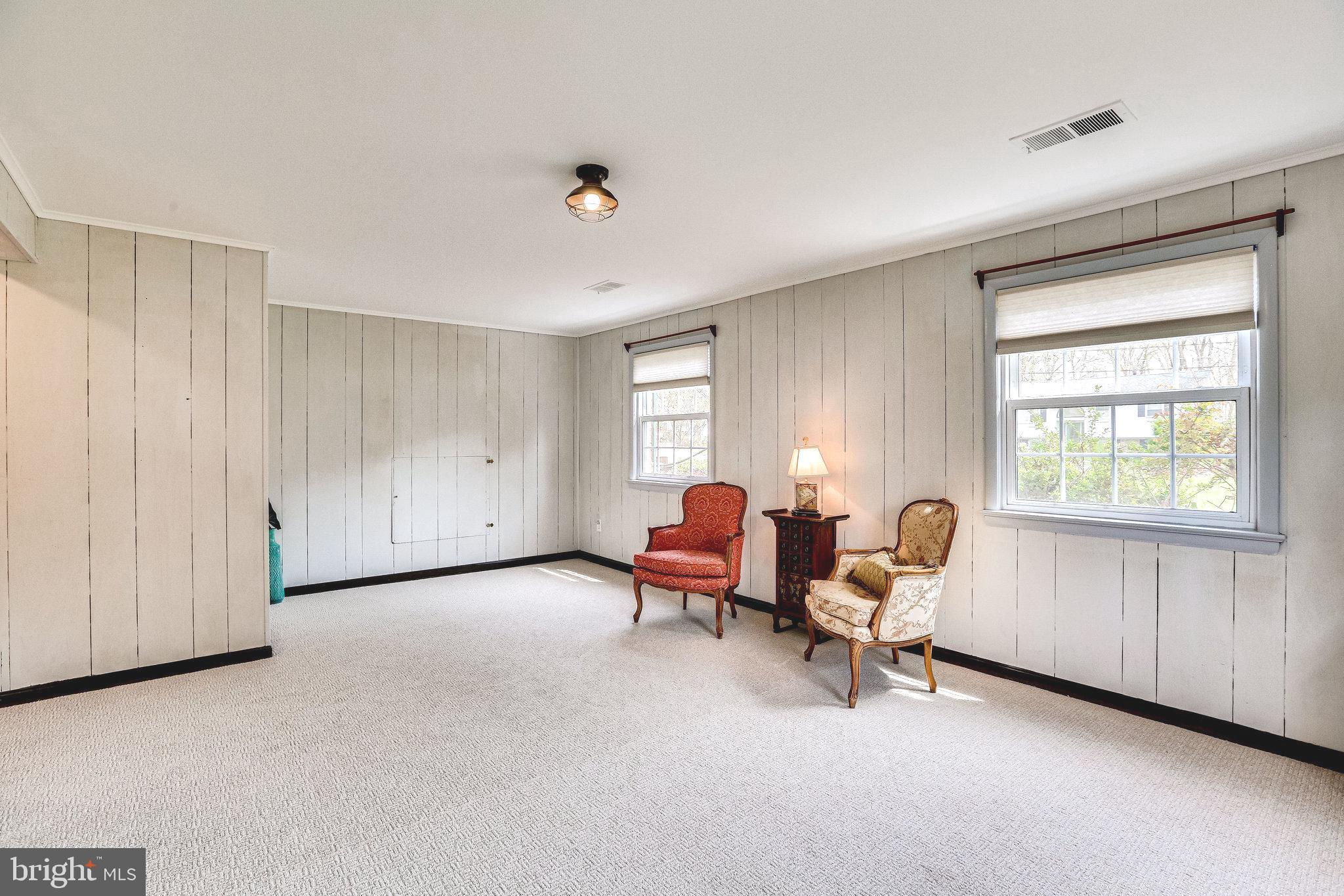 SHERWOOD HALL - Residential