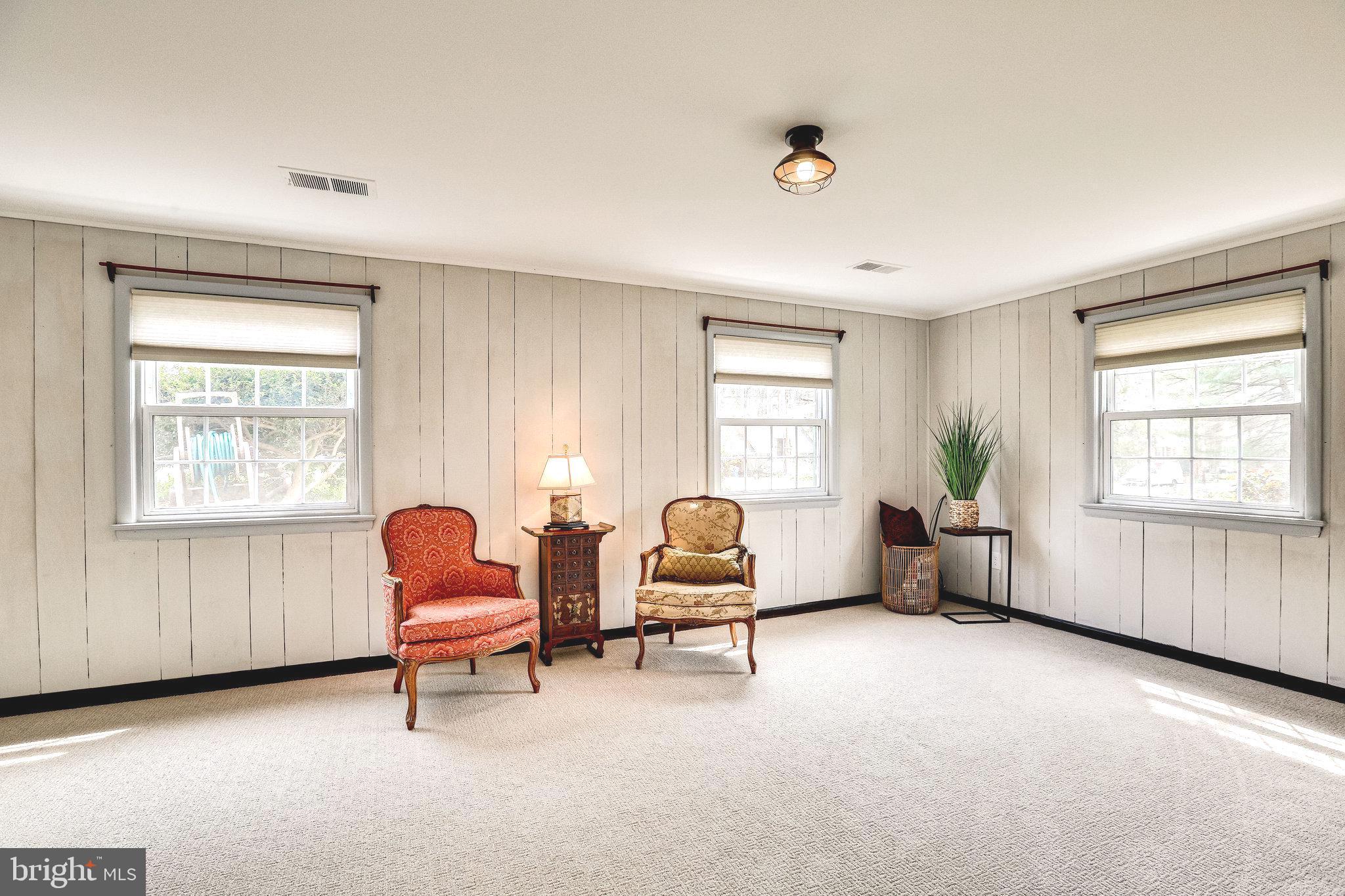 SHERWOOD HALL - Residential