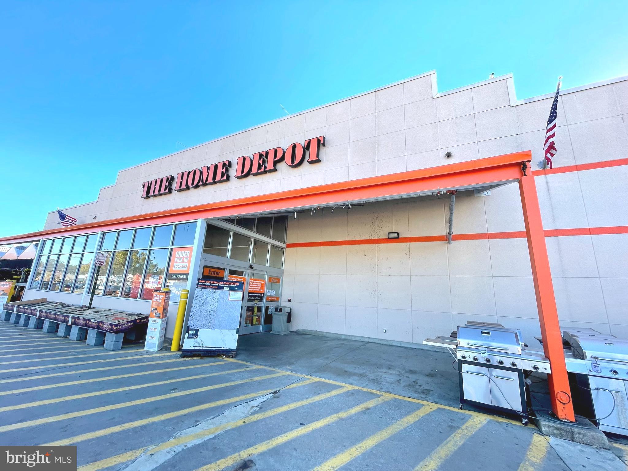 SHERWOOD HALL - Residential