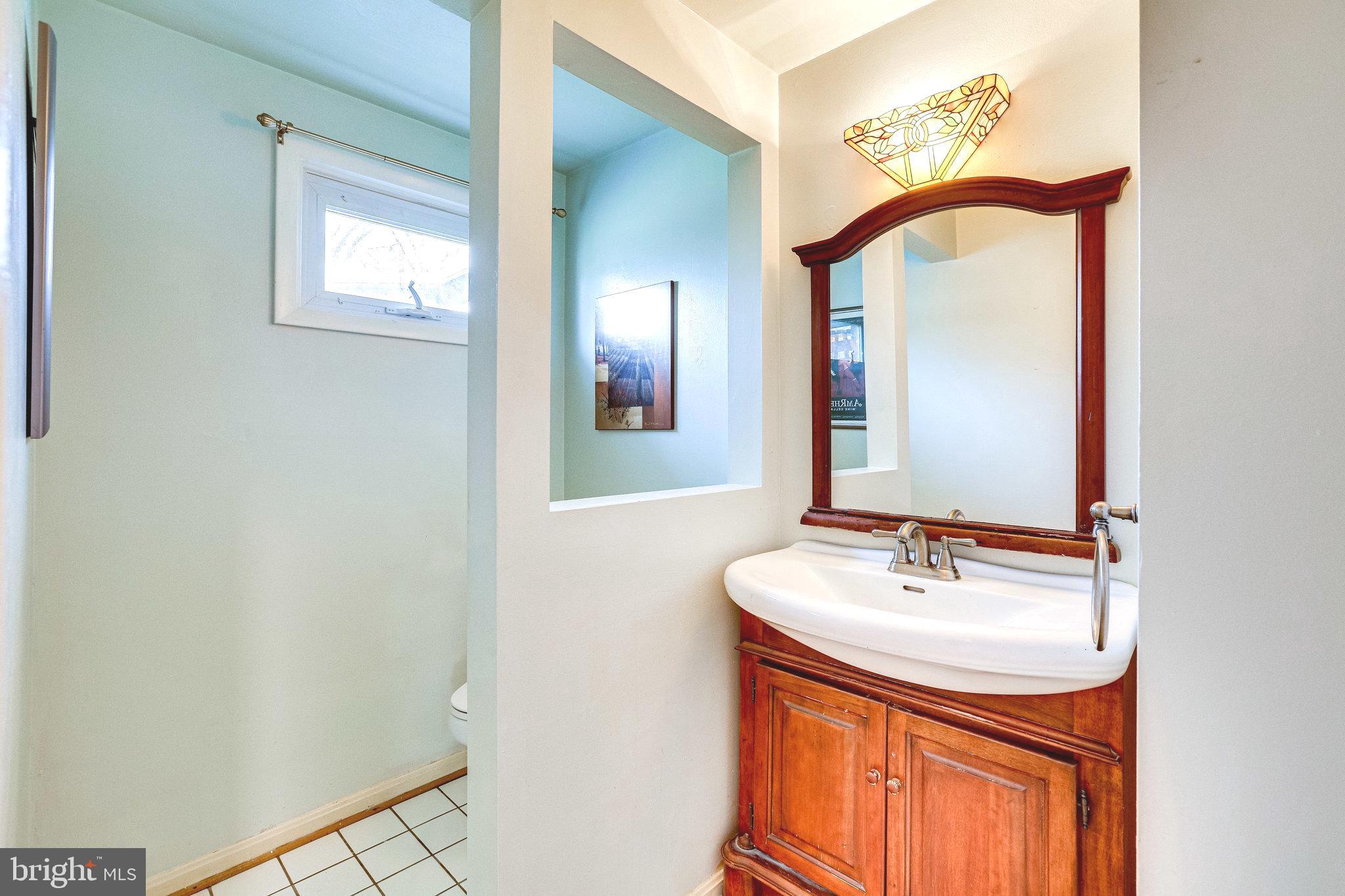 SHERWOOD HALL - Residential