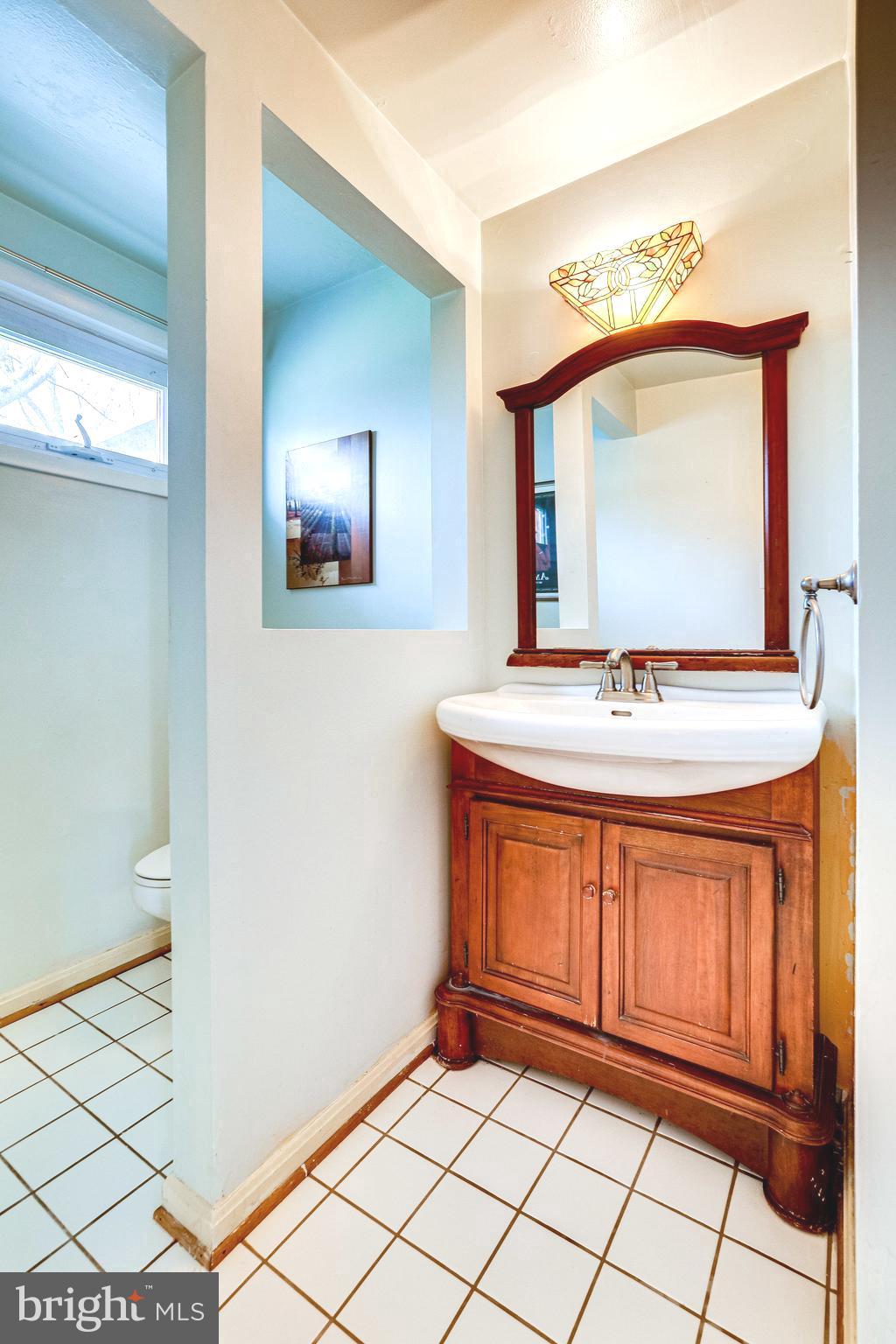 SHERWOOD HALL - Residential