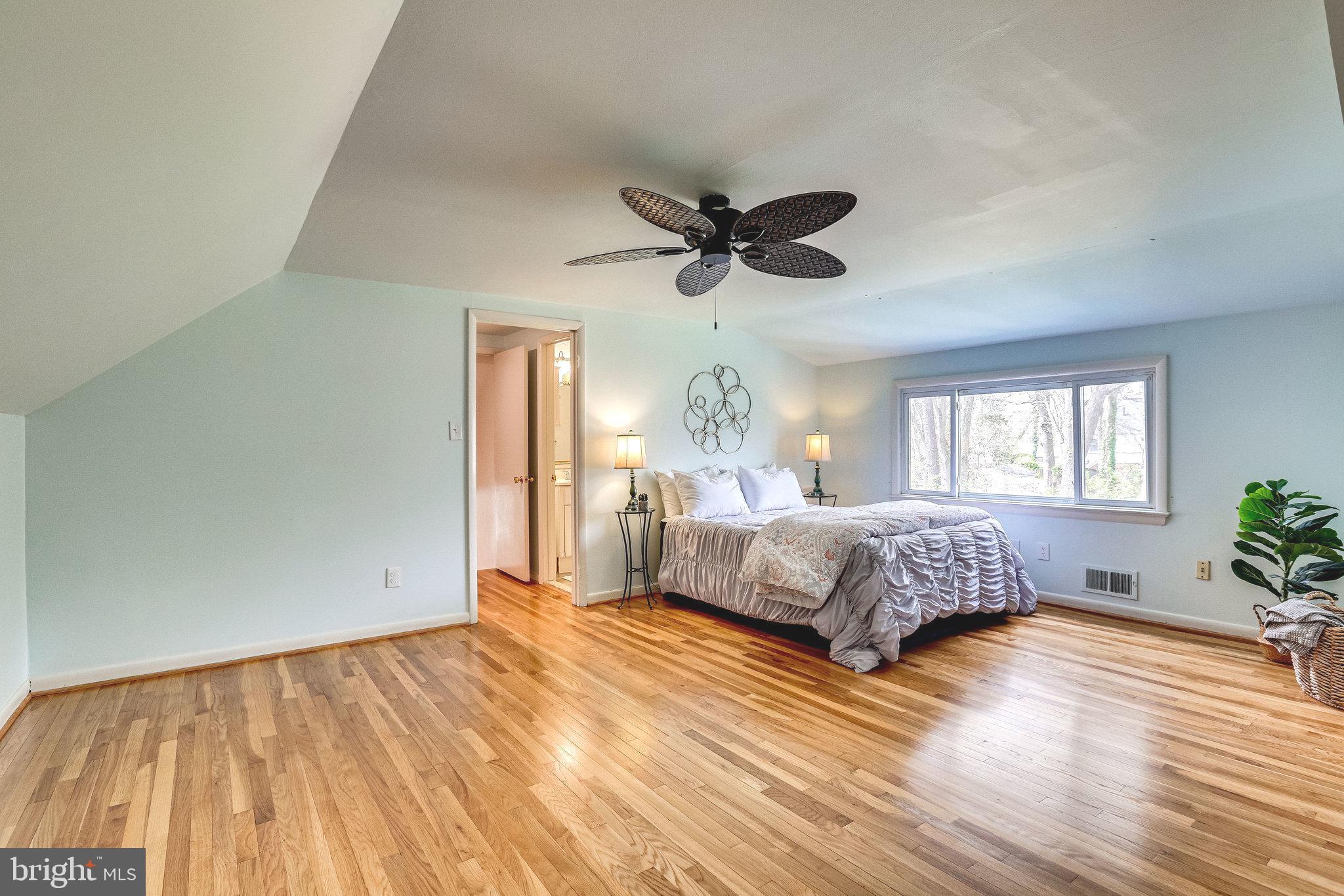 SHERWOOD HALL - Residential