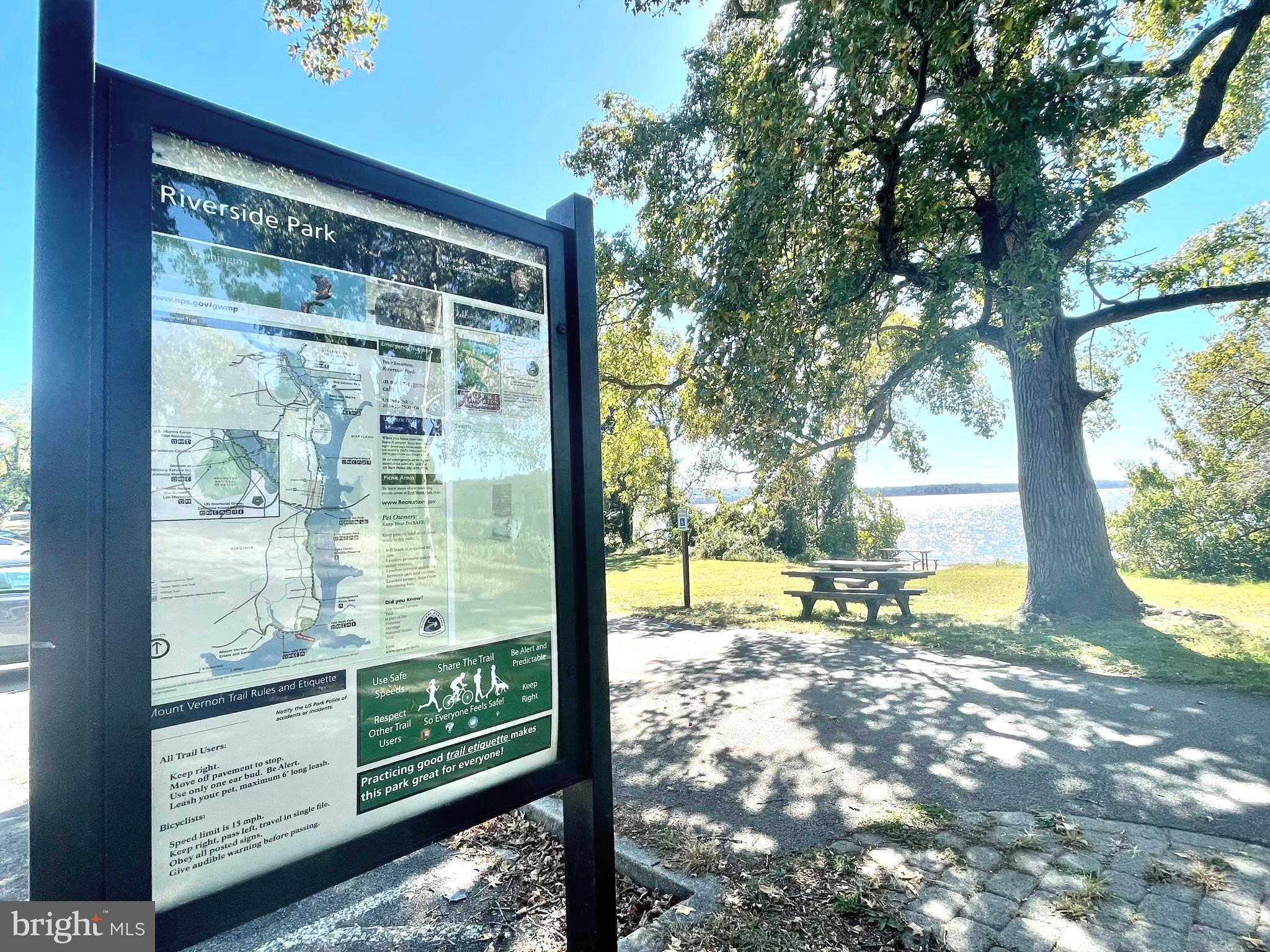 SHERWOOD HALL - Residential