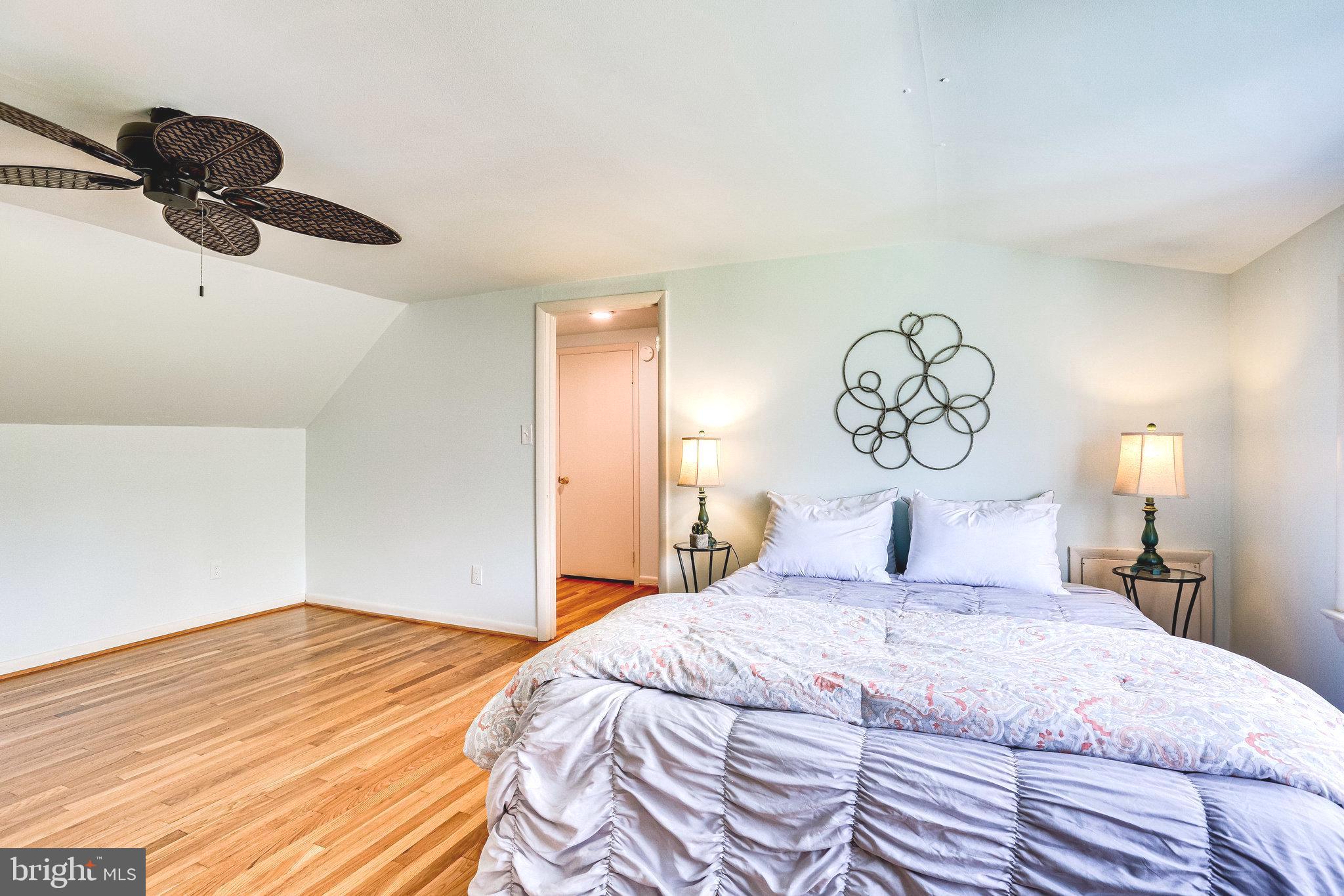 SHERWOOD HALL - Residential