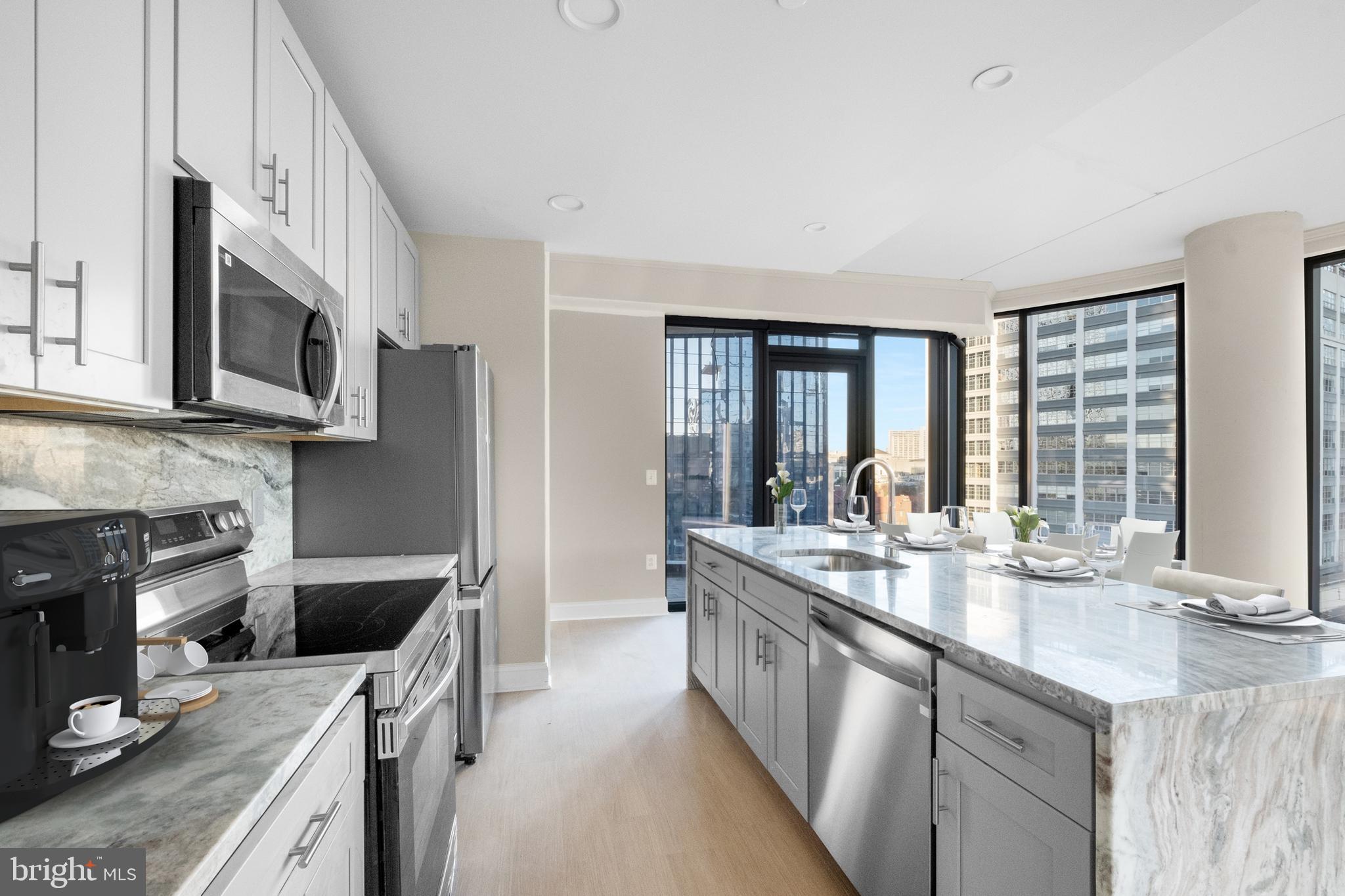 LOGAN SQUARE - Residential Lease