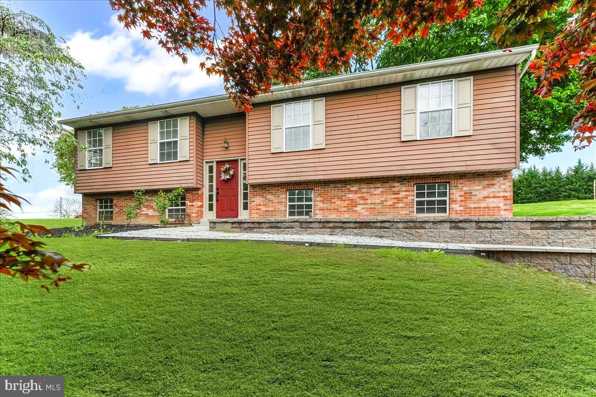 128 WESTVIEW DRIVE