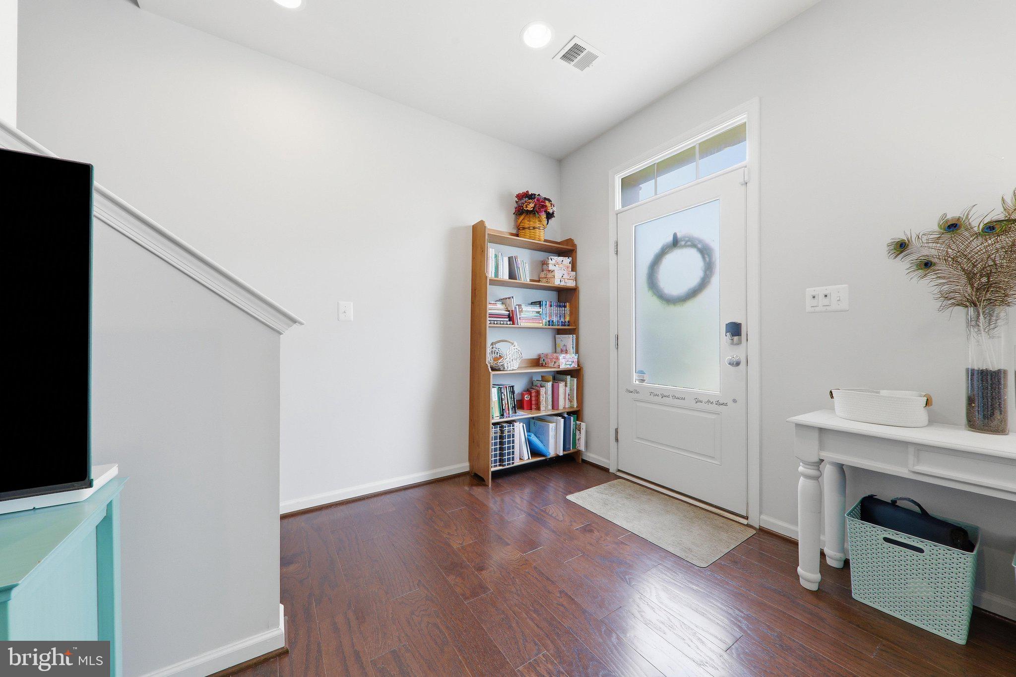 22212 CABIN BRANCH AVENUE