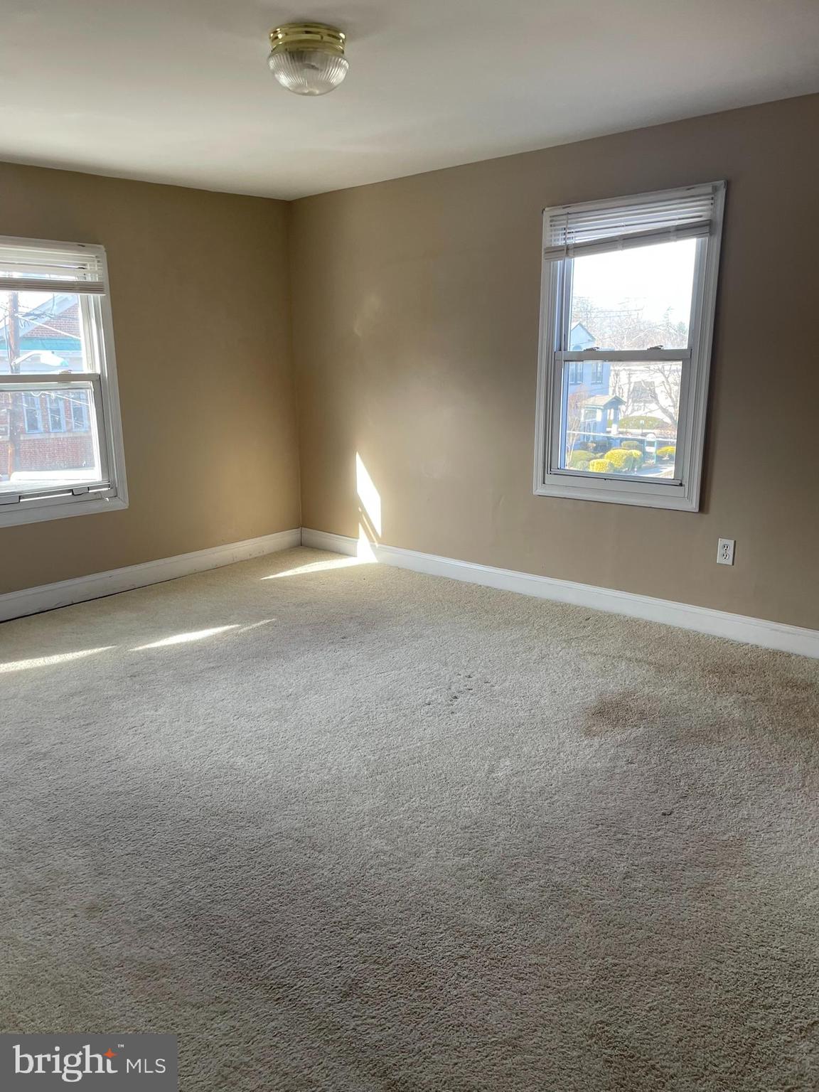 221 CHESTER AVENUE A